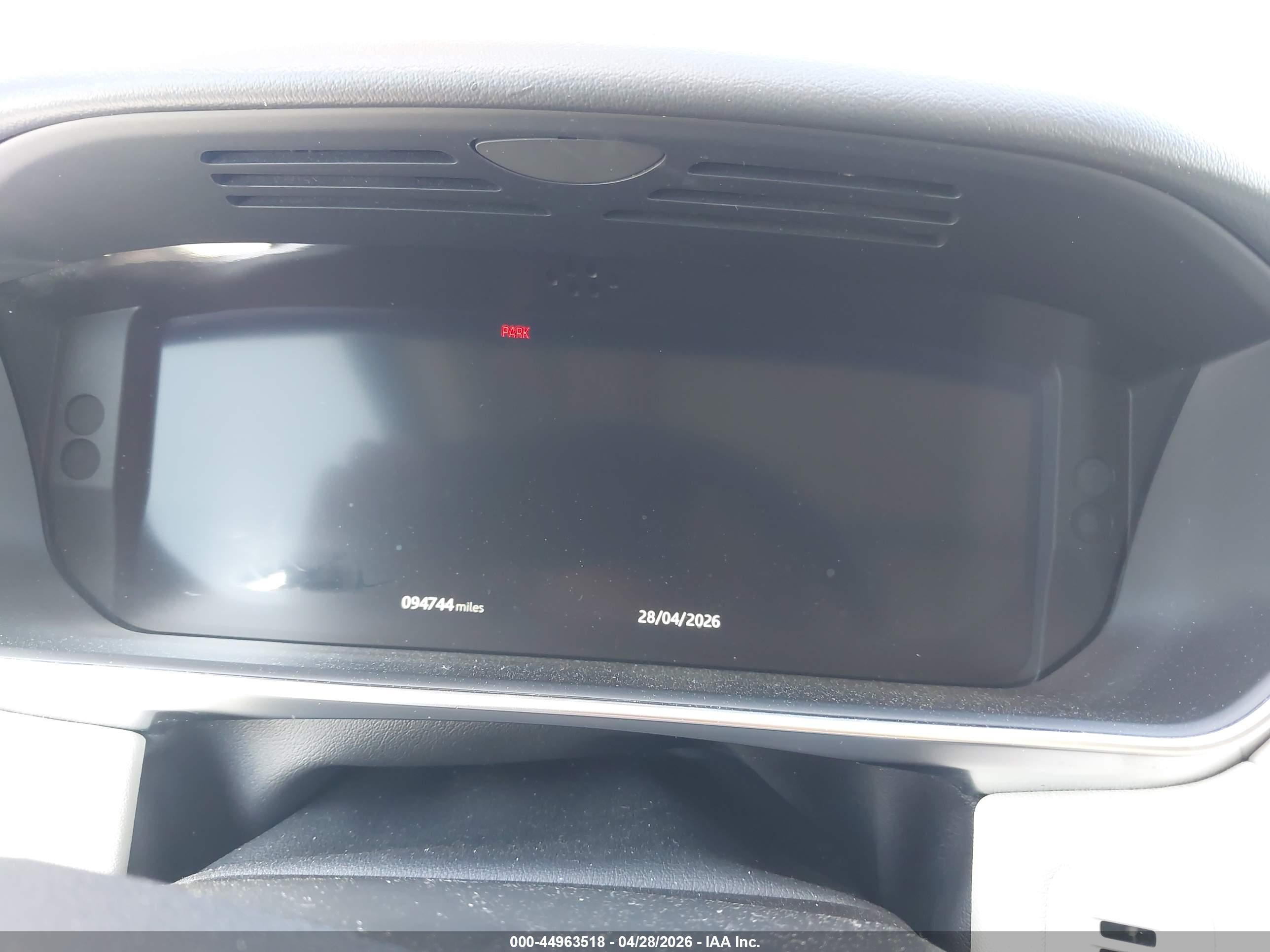 LAND ROVER image 7