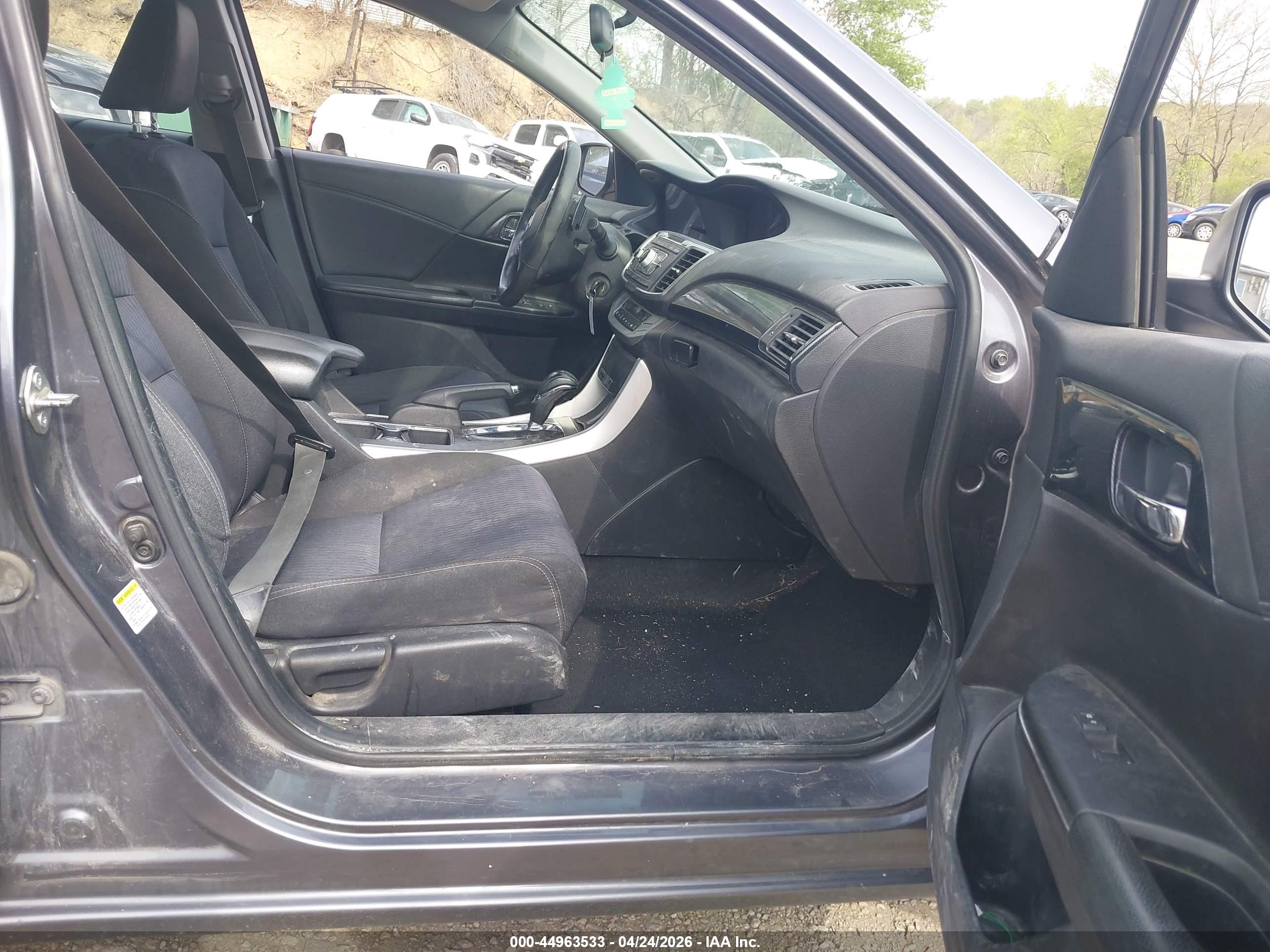 HONDA ACCORD image 5