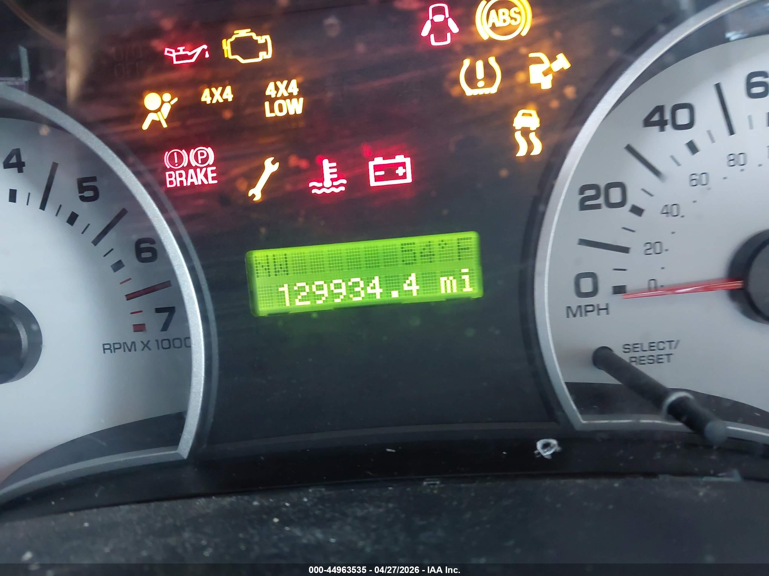 FORD EXPLORER image 7