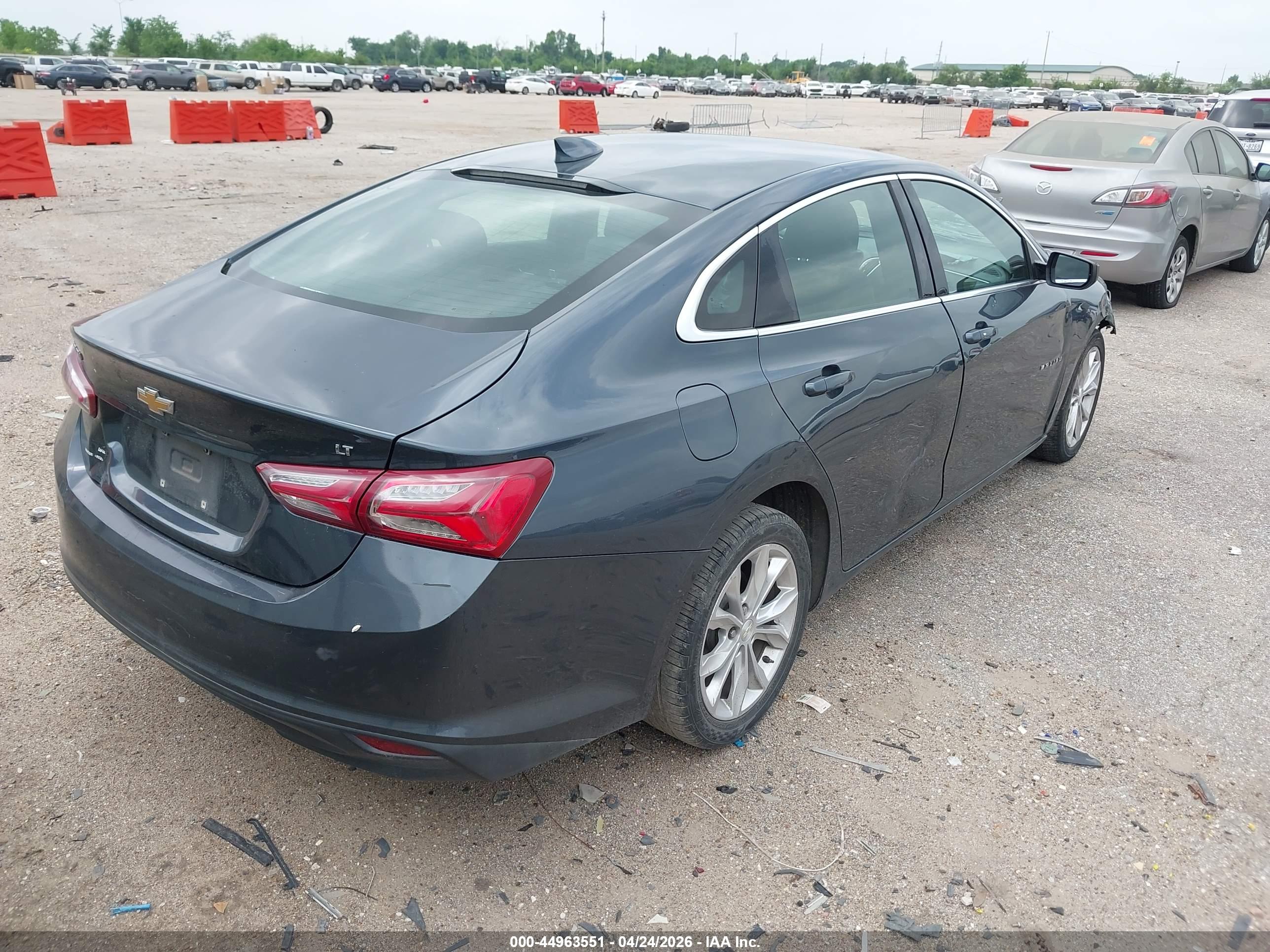 CHEVROLET MALIBU image 4