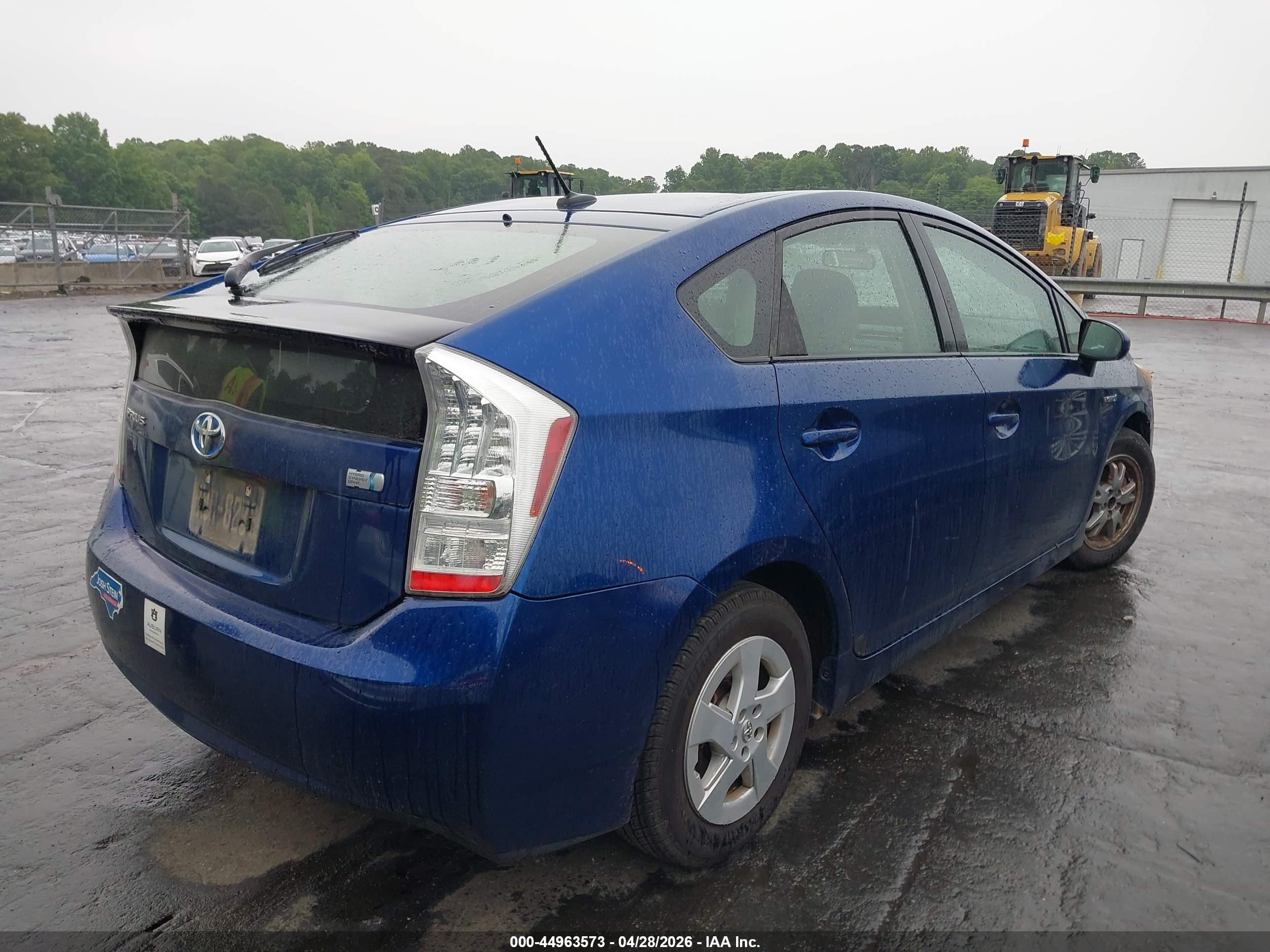 TOYOTA PRIUS image 4