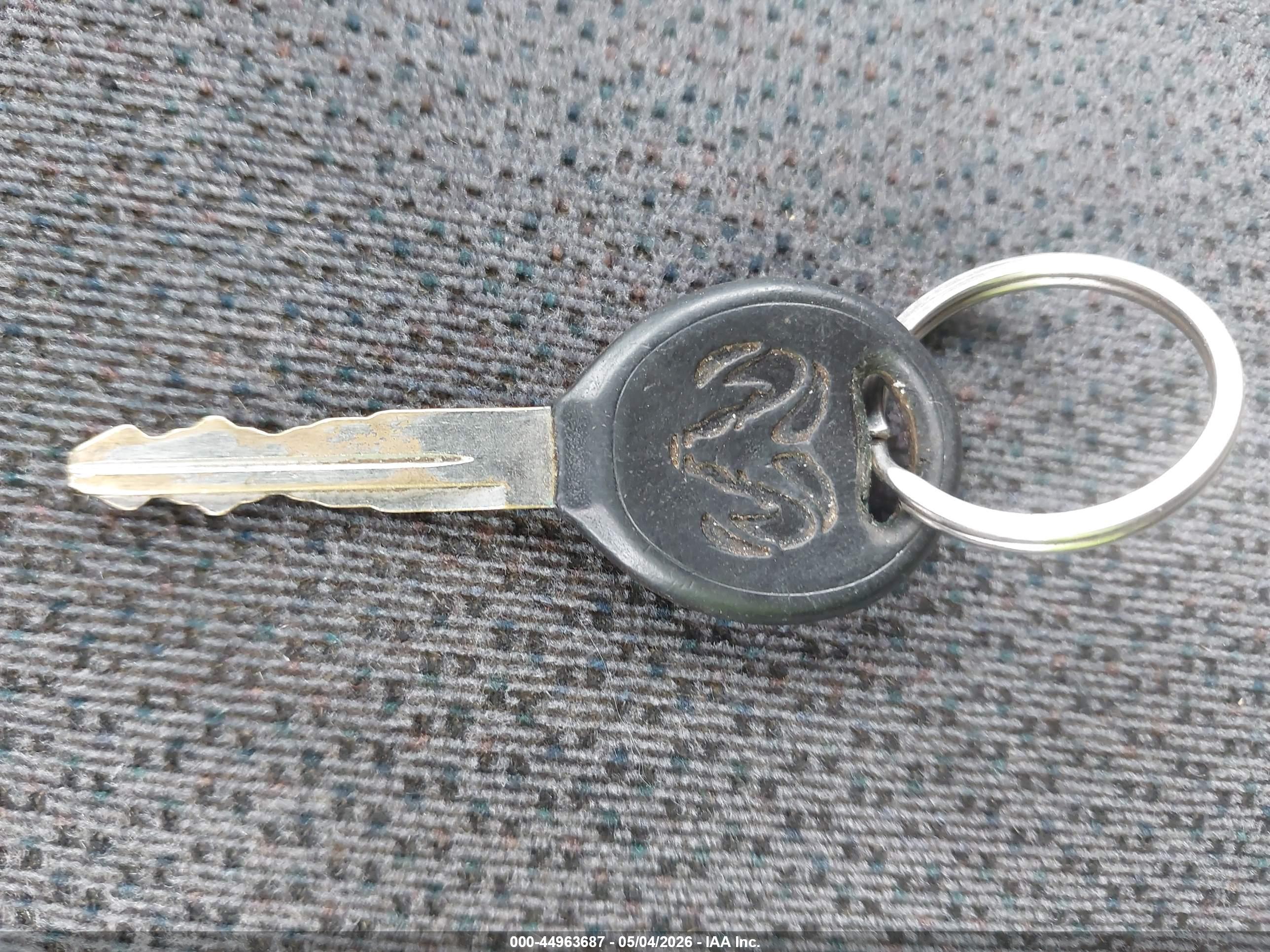 DODGE DAKOTA image 11