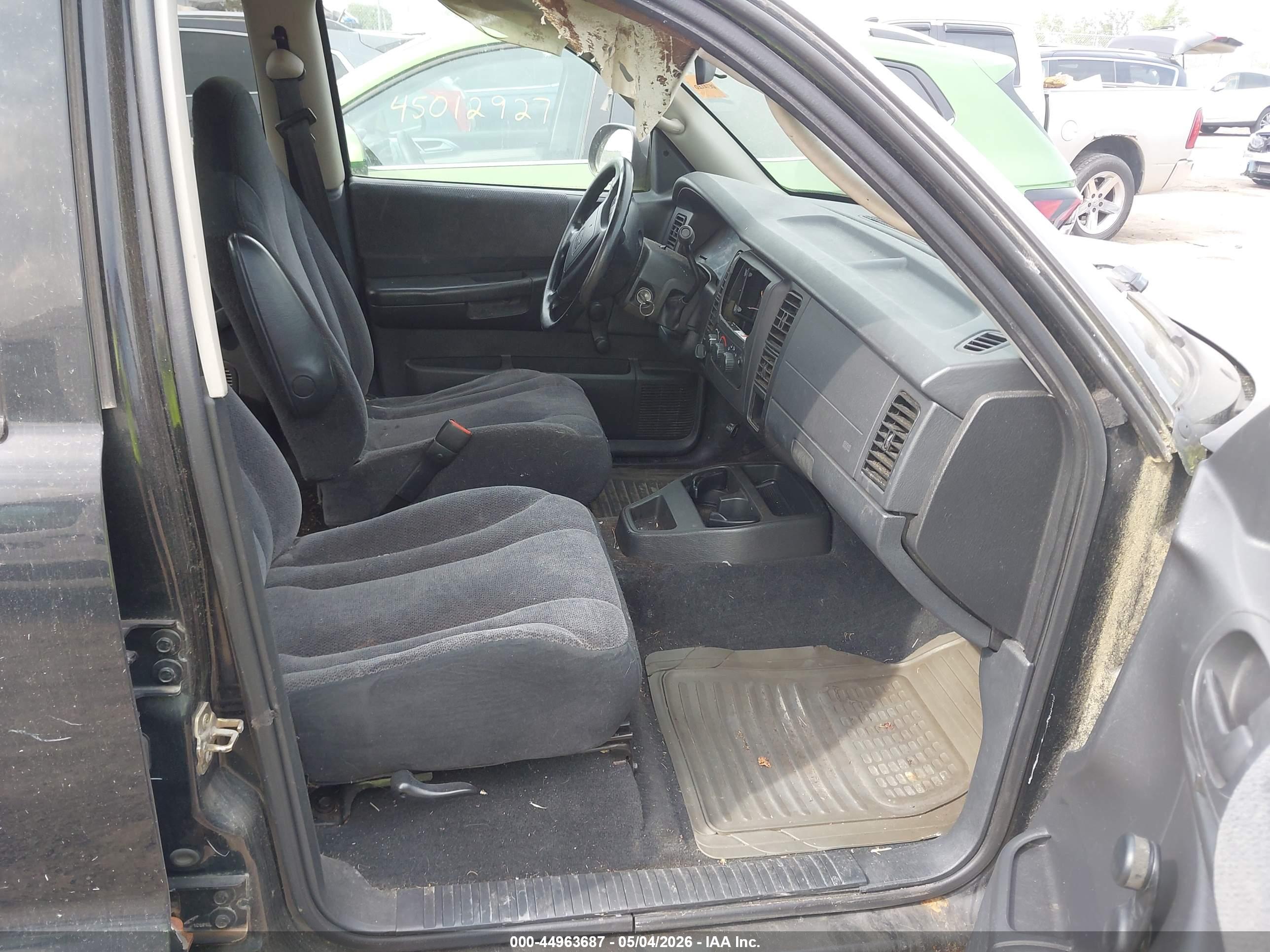 DODGE DAKOTA image 5