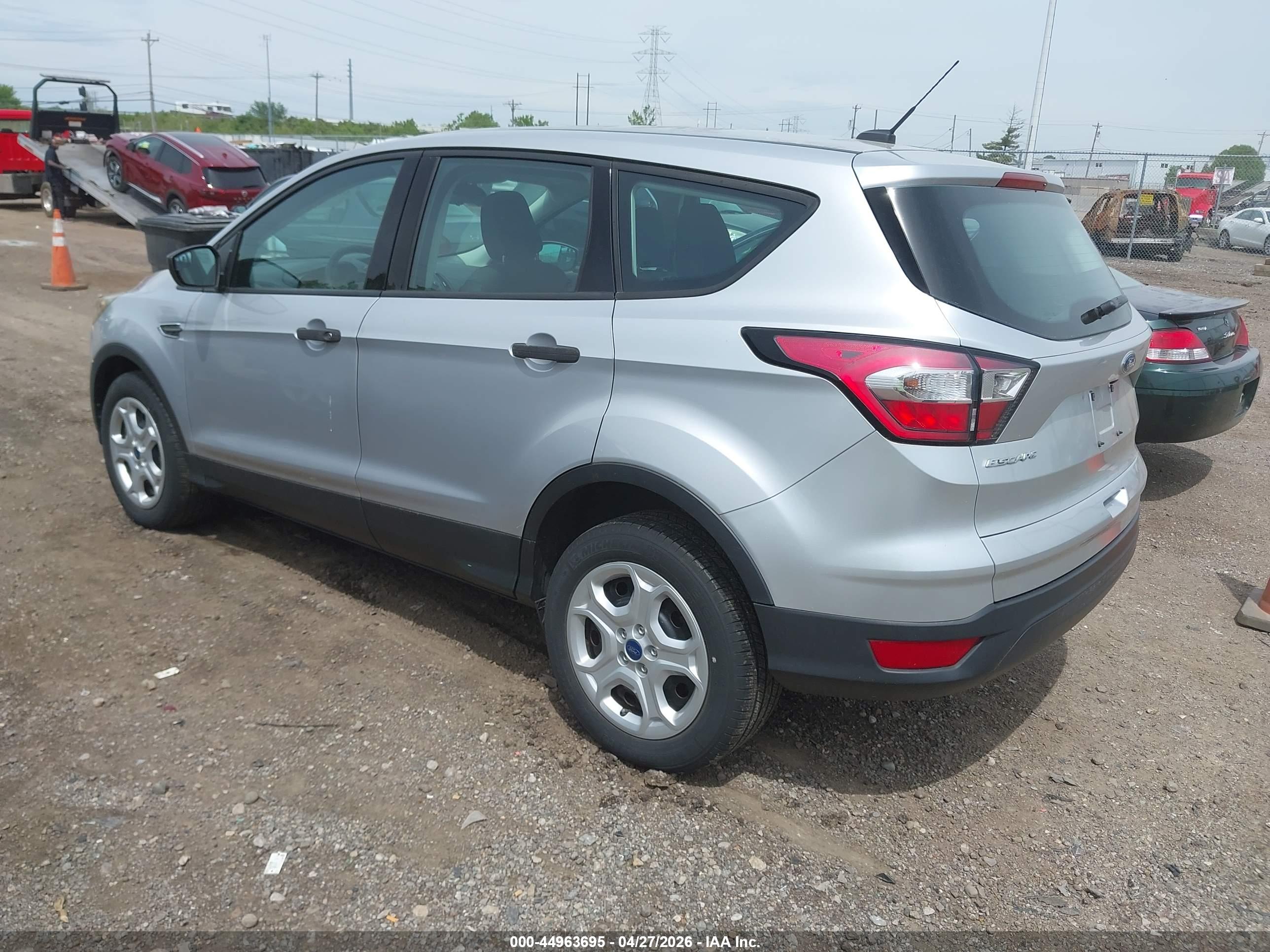 FORD ESCAPE image 3