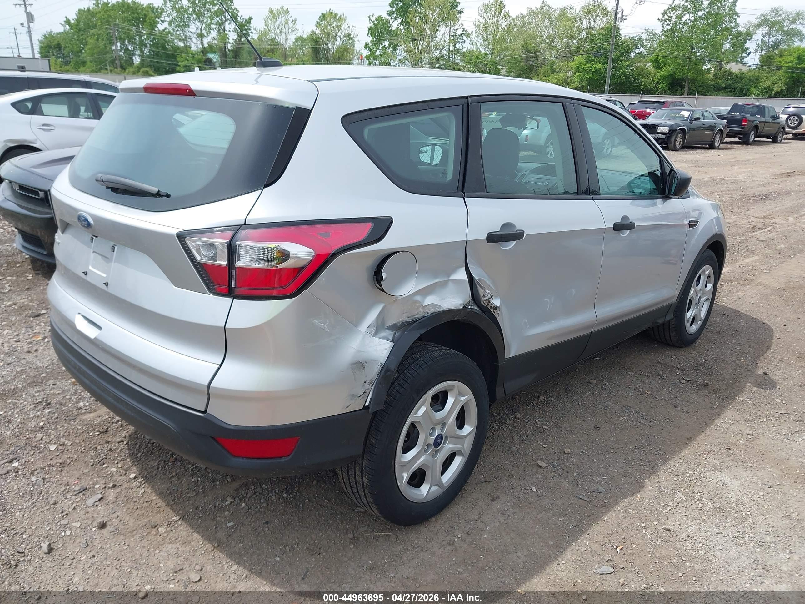 FORD ESCAPE image 4