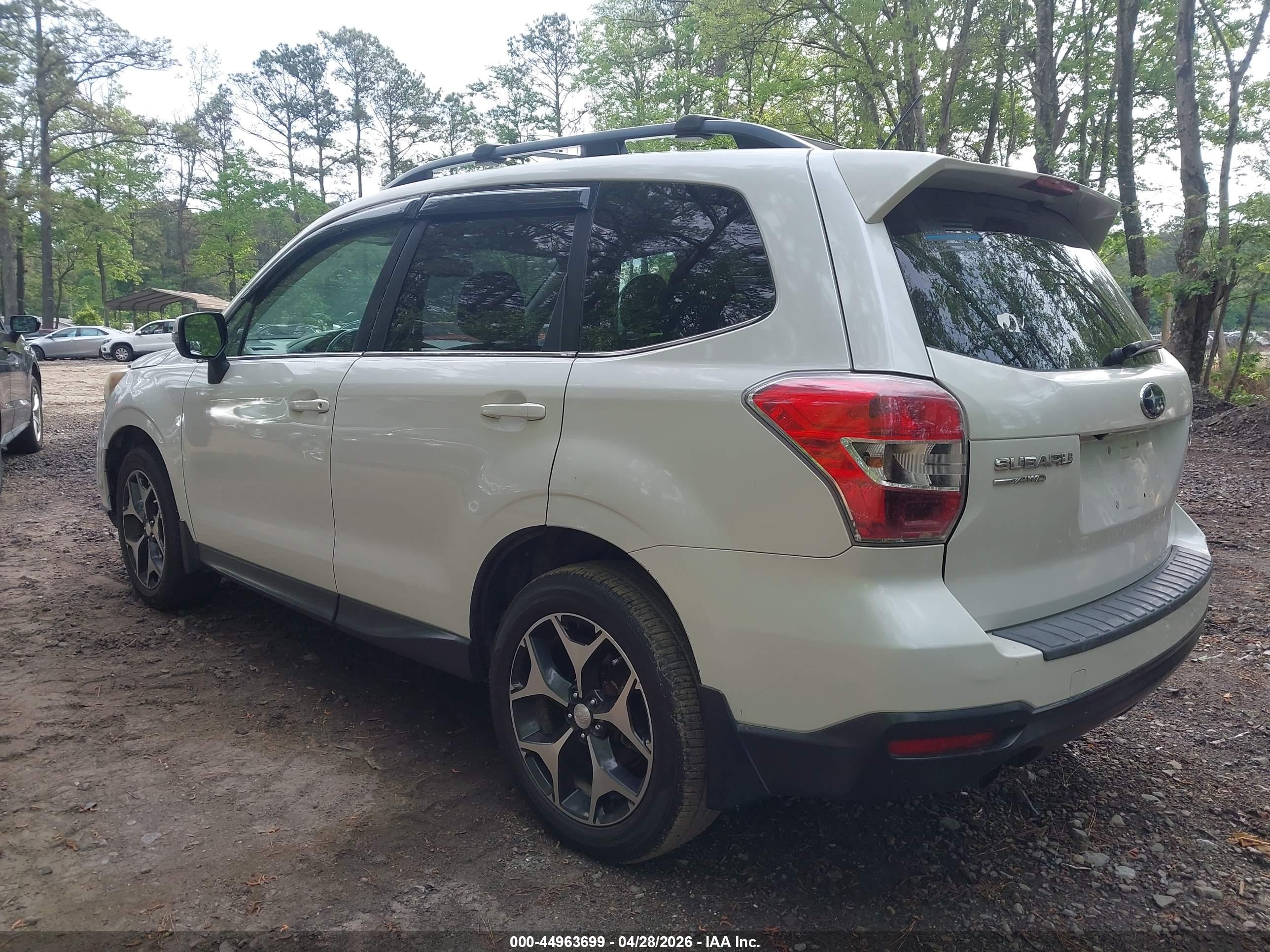 SUBARU FORESTER image 3