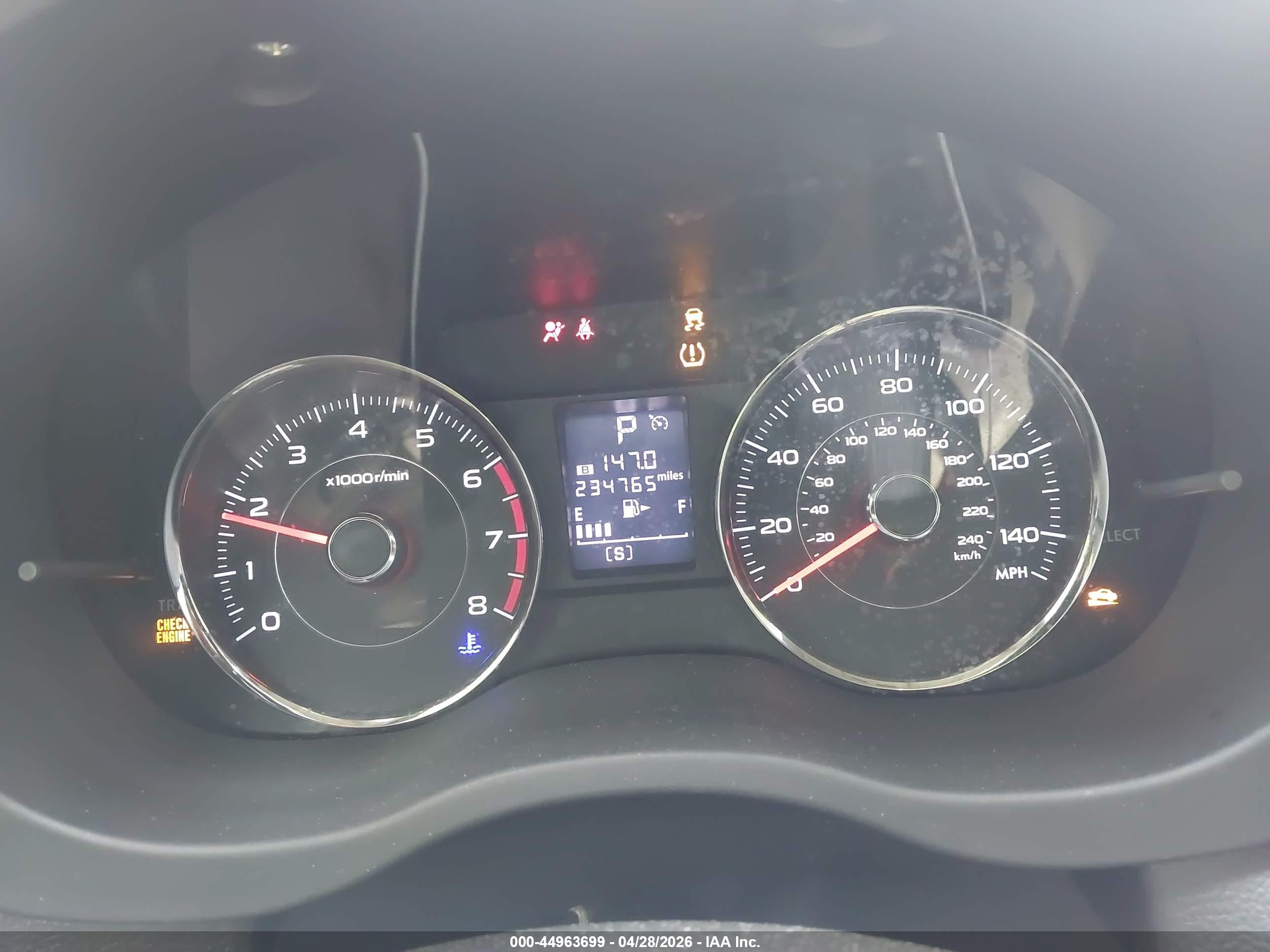 SUBARU FORESTER image 7