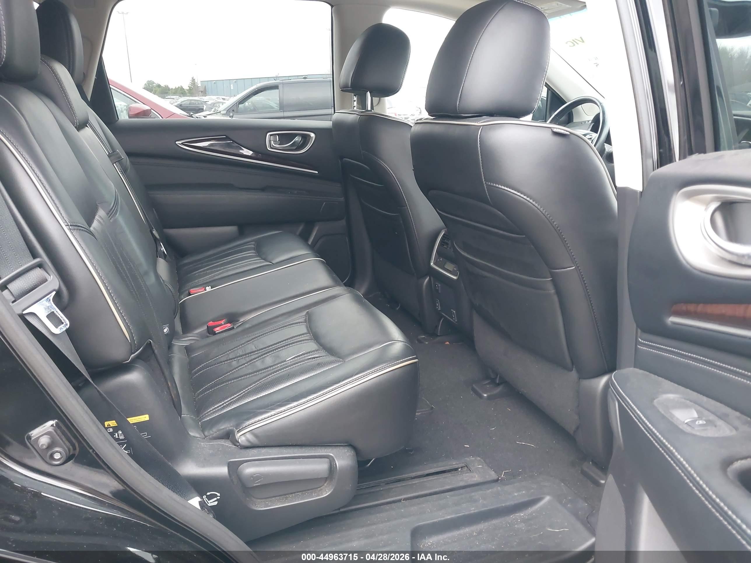 INFINITI QX60 image 8