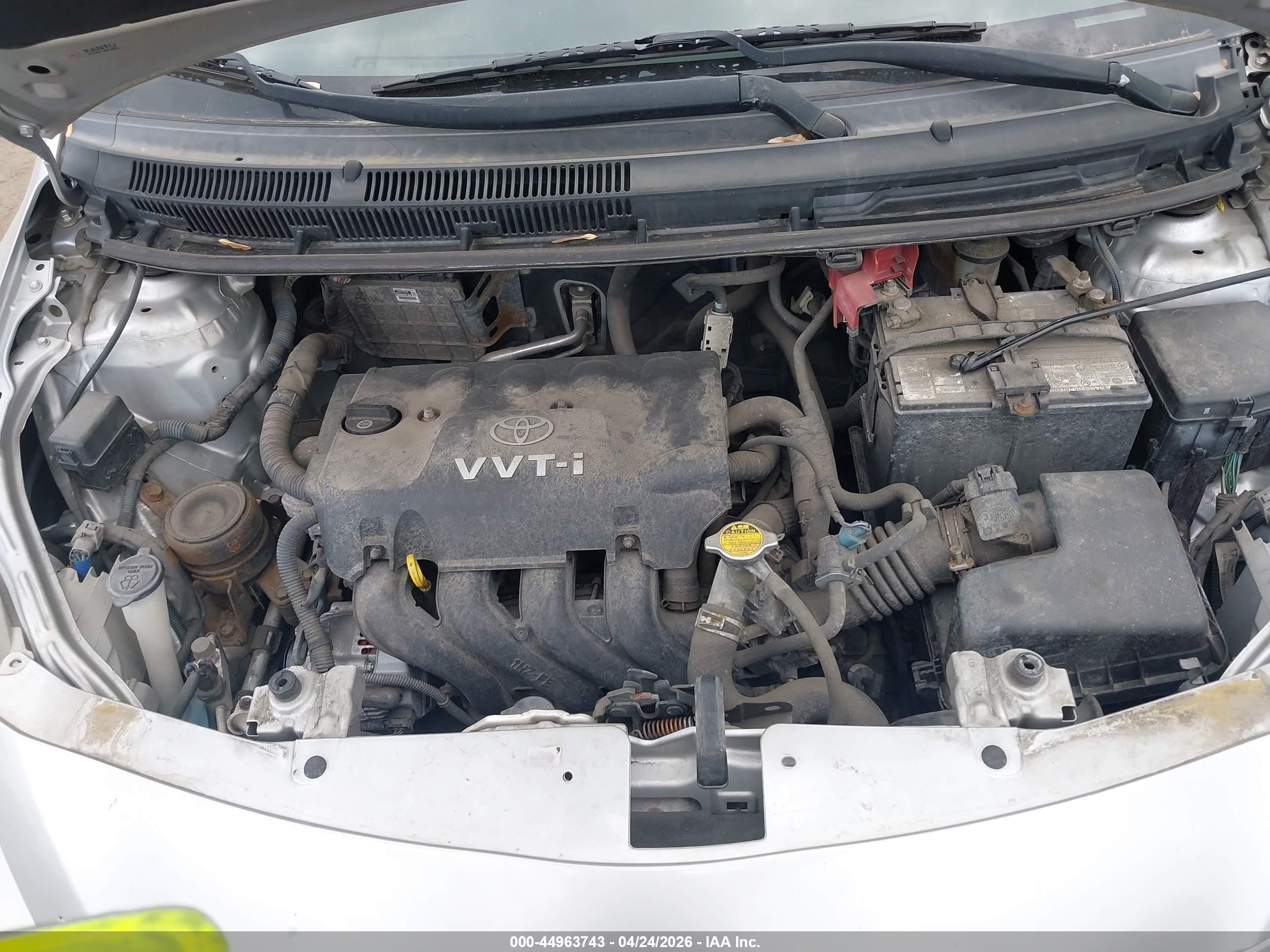 TOYOTA YARIS image 10