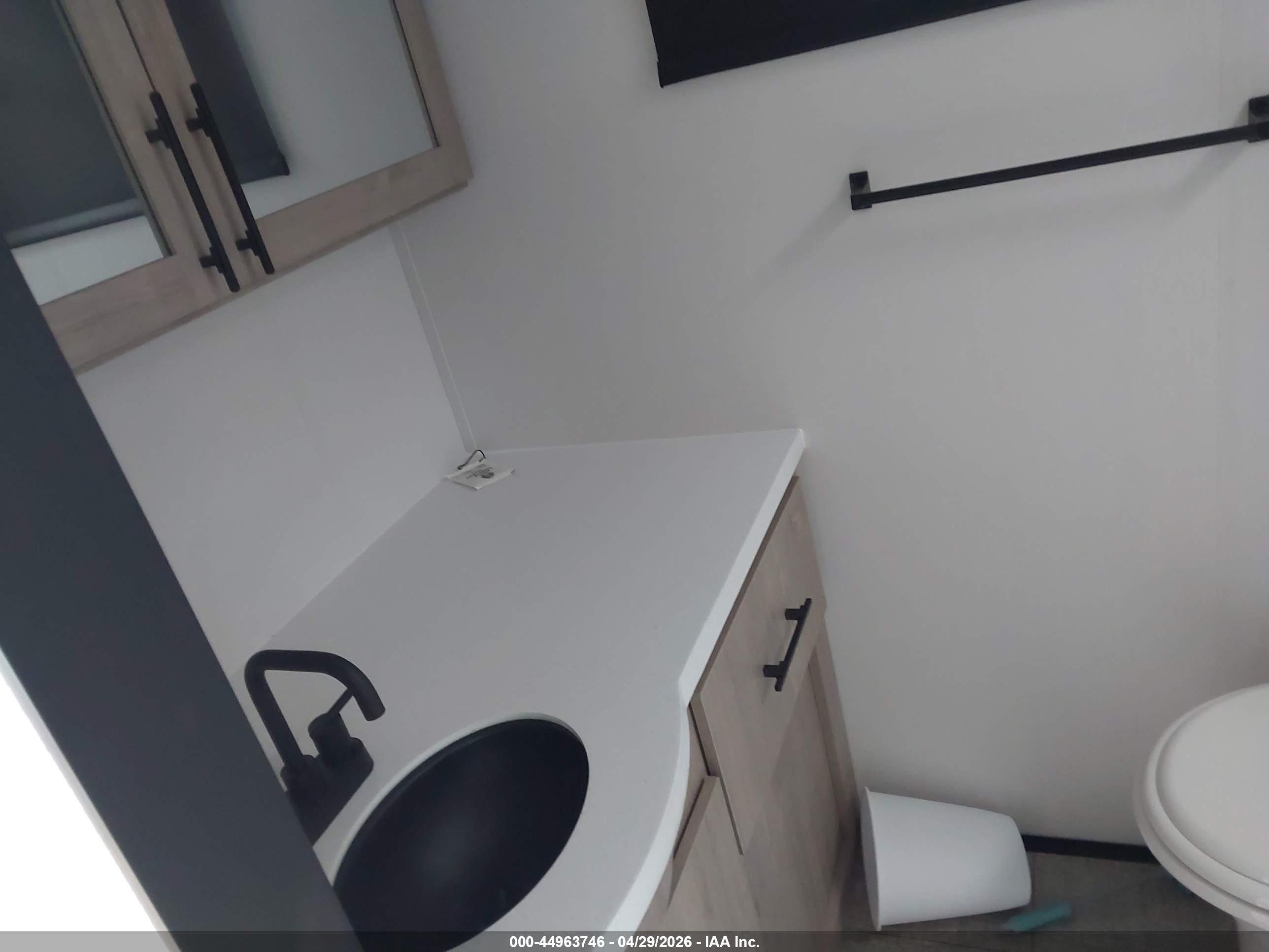 GRAND DESIGN image 10