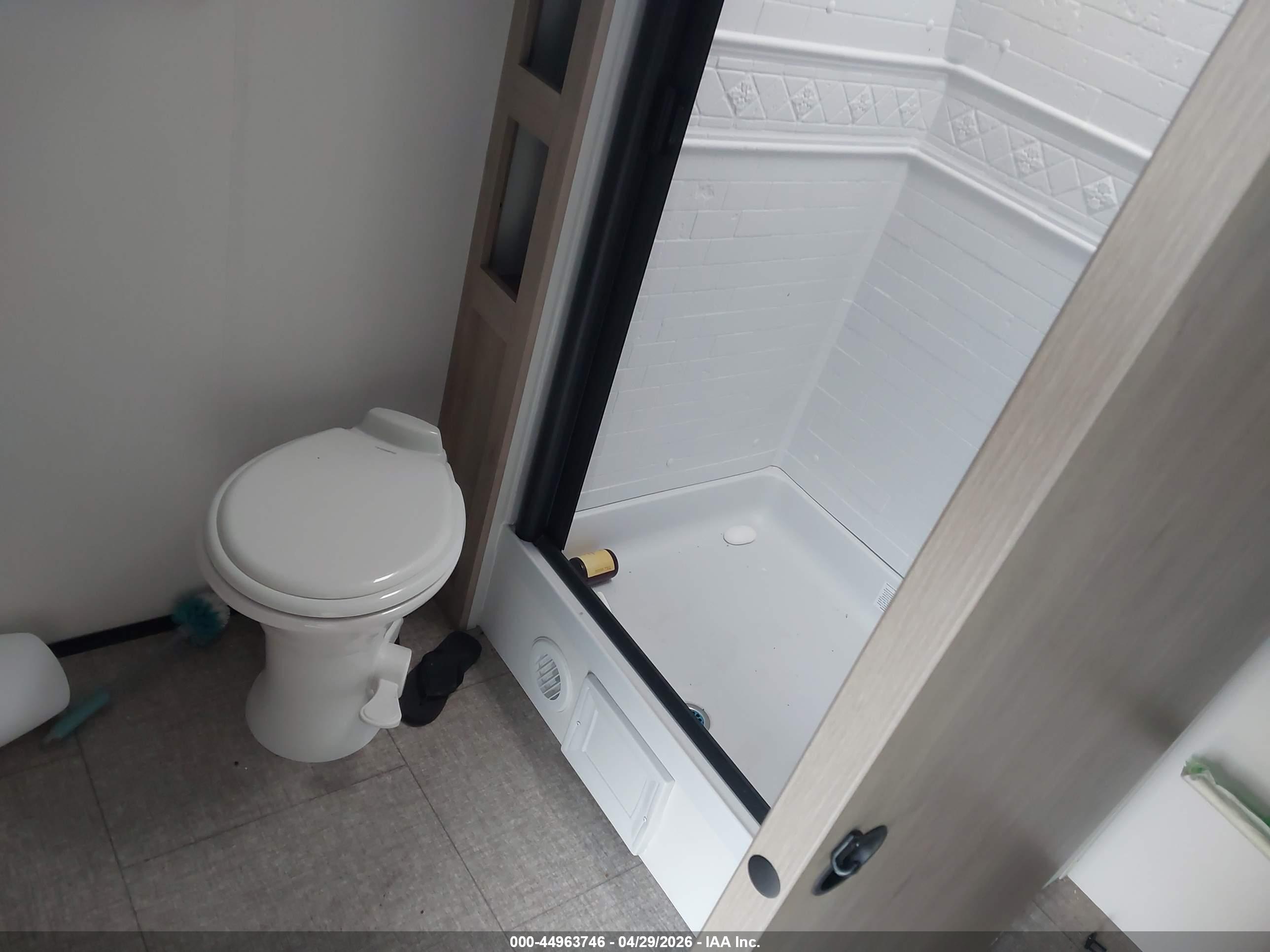 GRAND DESIGN image 8