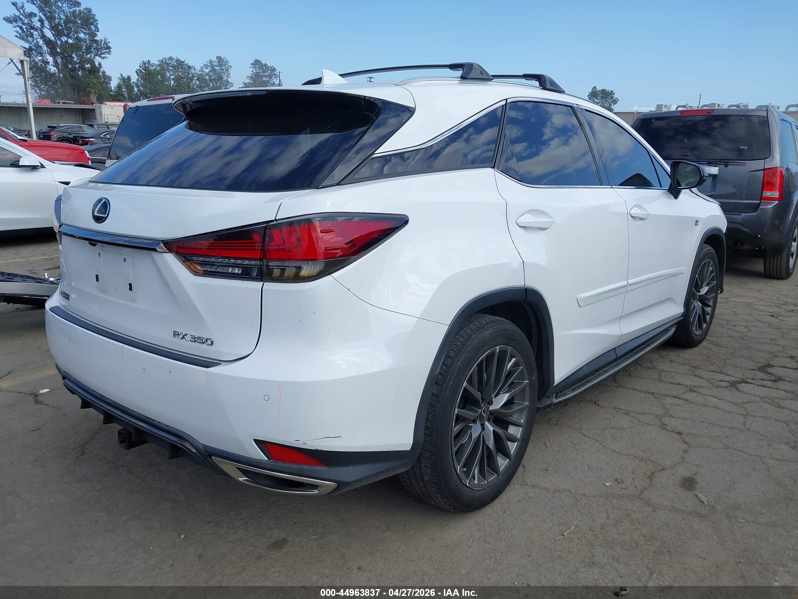 LEXUS RX image 4