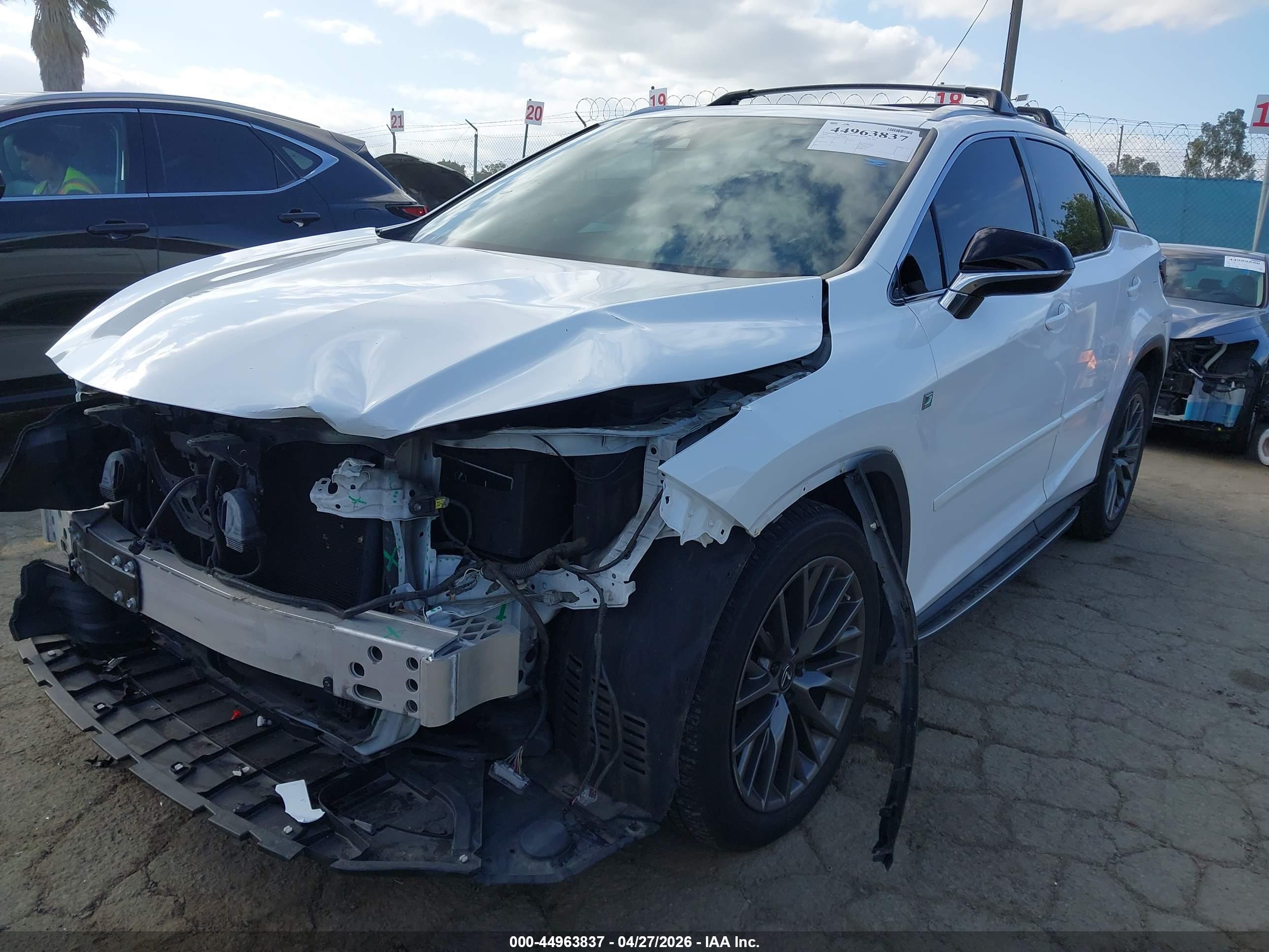 LEXUS RX image 6