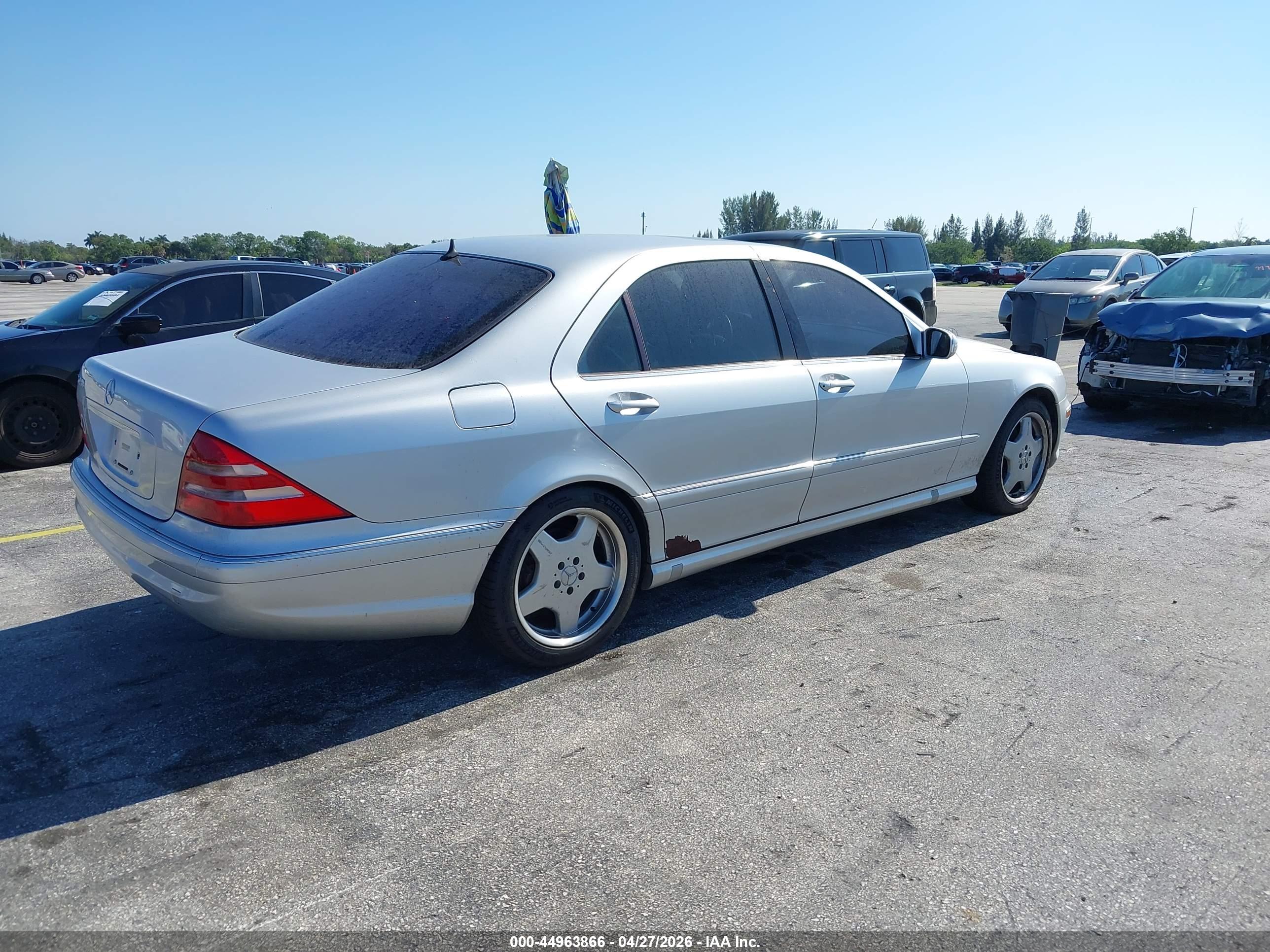 MERCEDES-BENZ S image 4