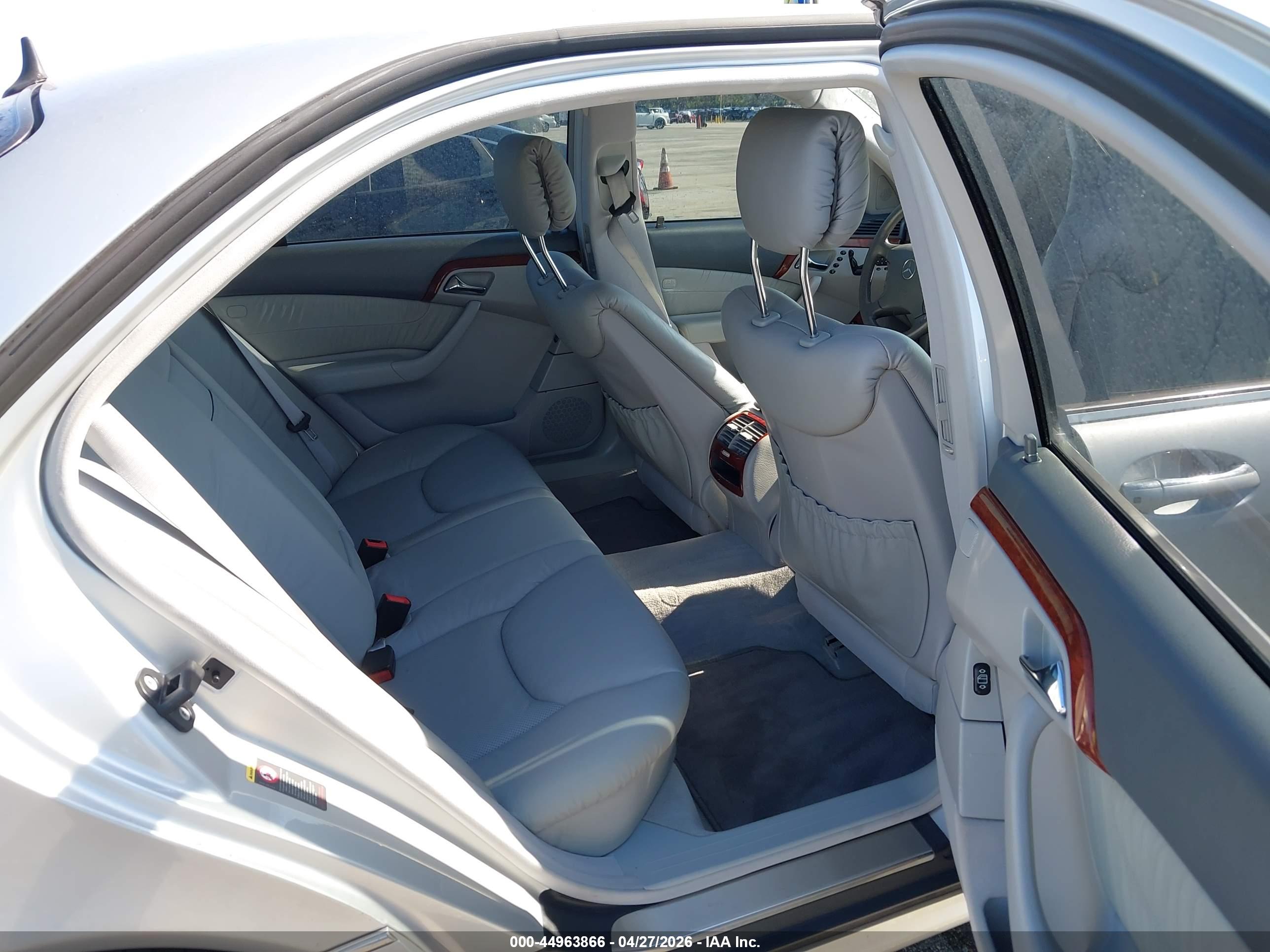 MERCEDES-BENZ S image 8