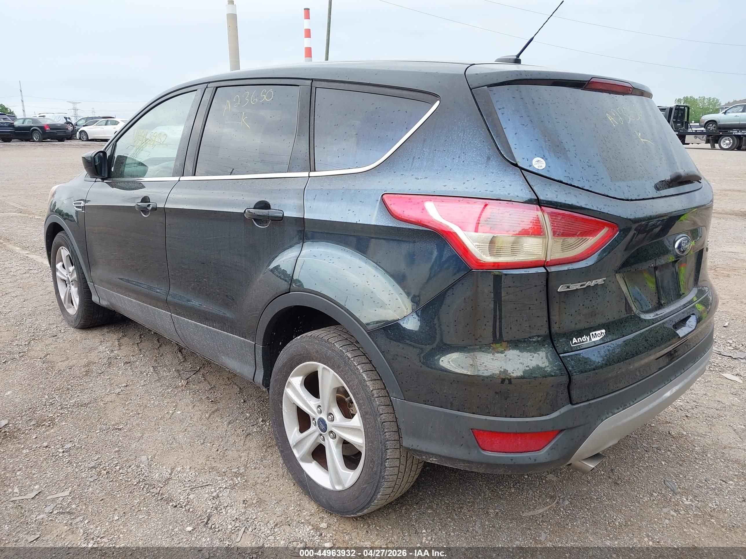 FORD ESCAPE image 3