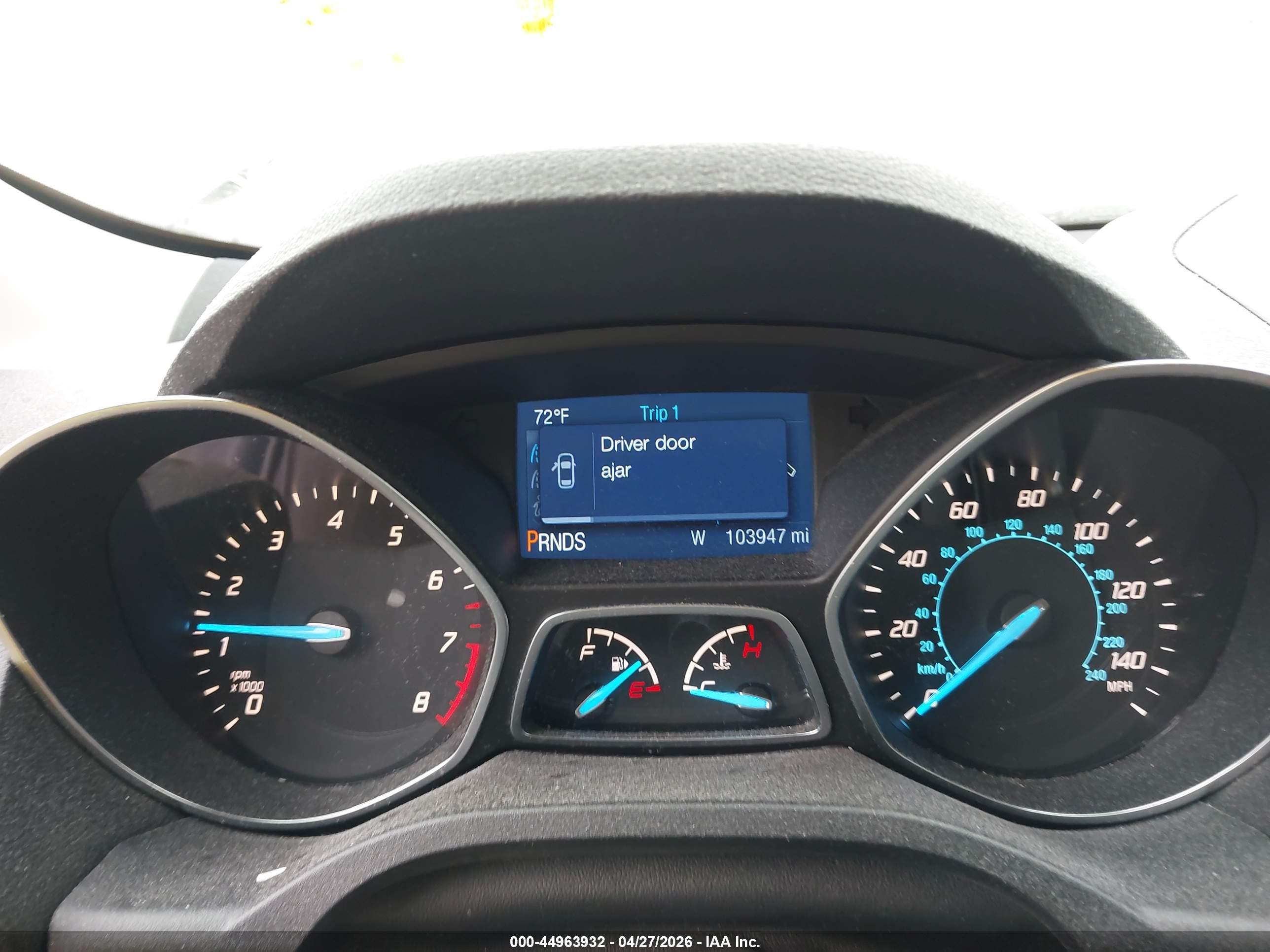 FORD ESCAPE image 7