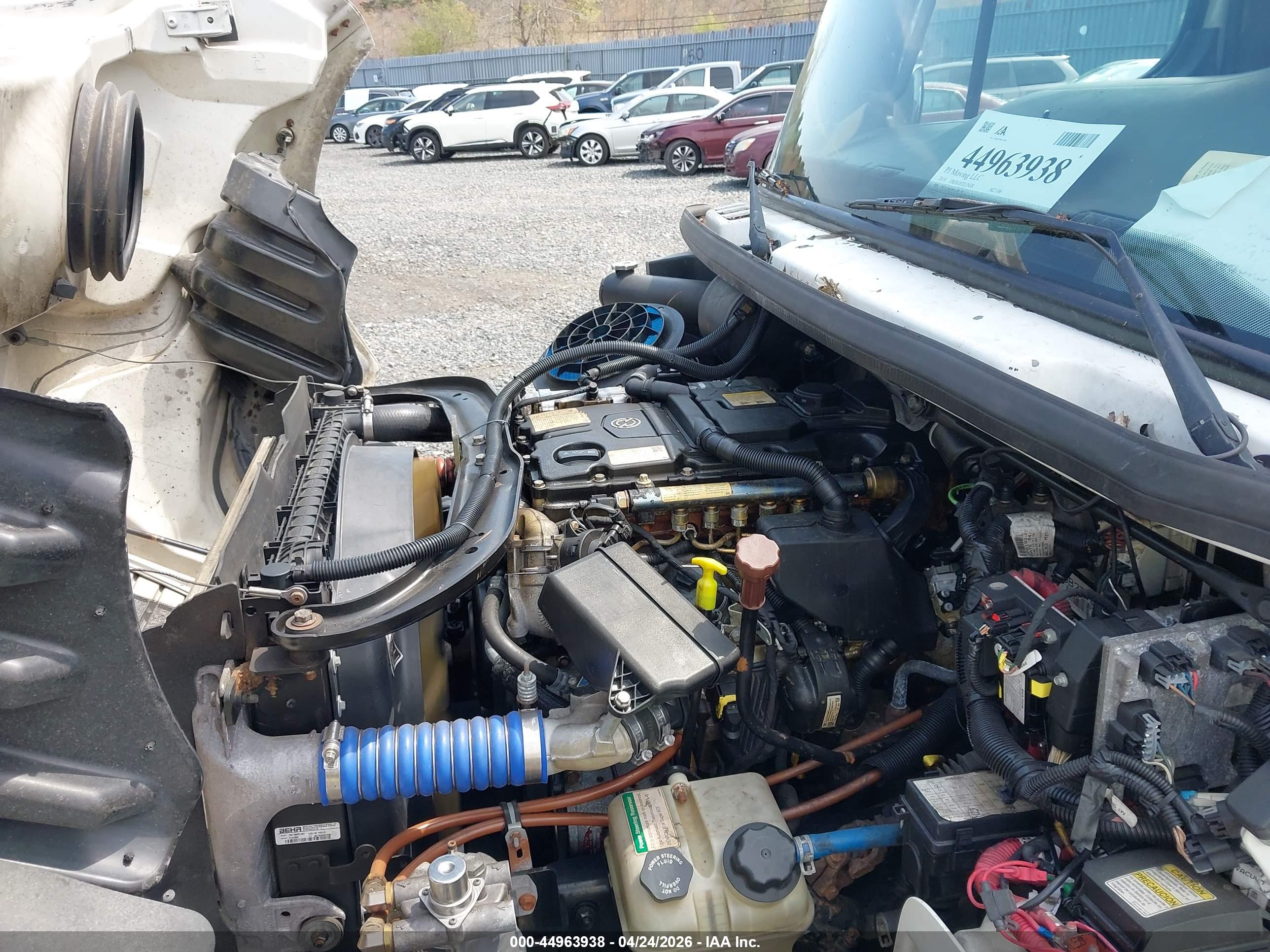 FREIGHTLINER M2 image 10