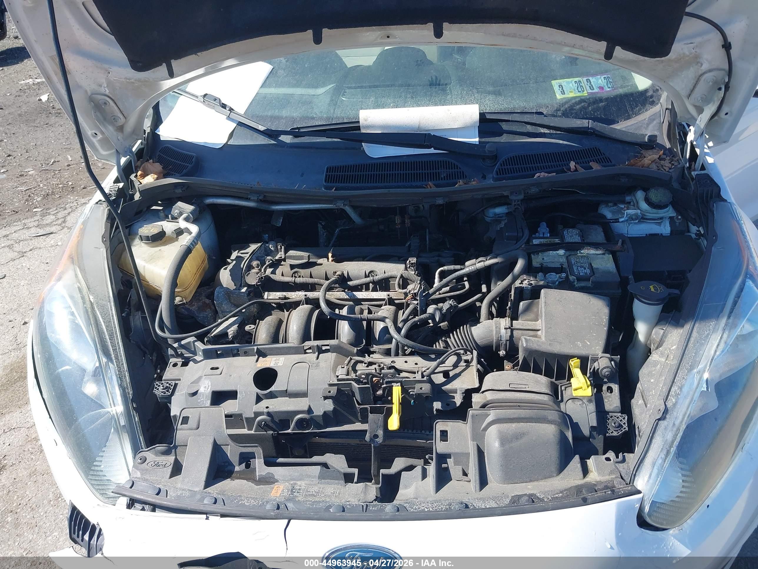 FORD FIESTA image 10