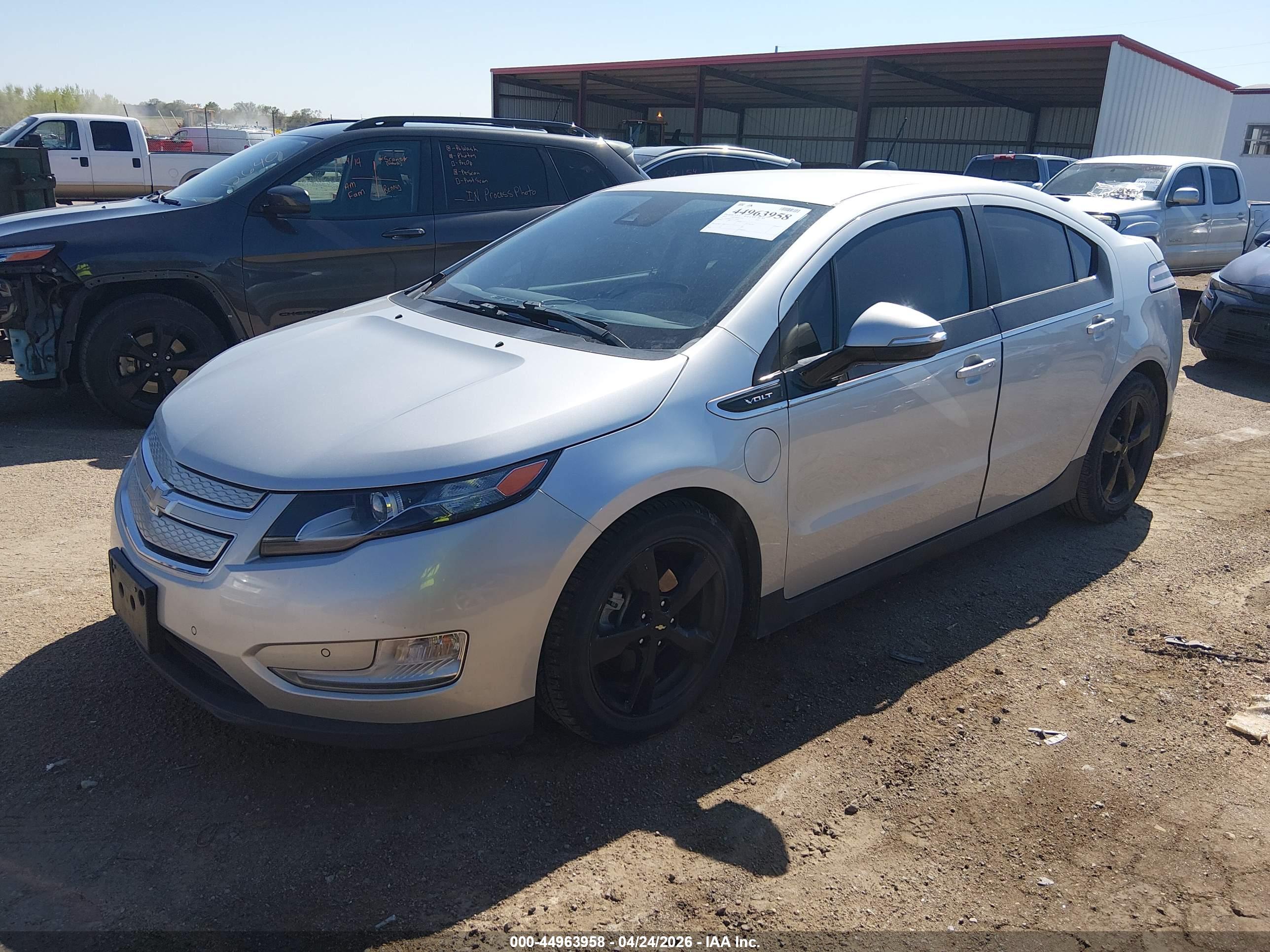 CHEVROLET VOLT image 2