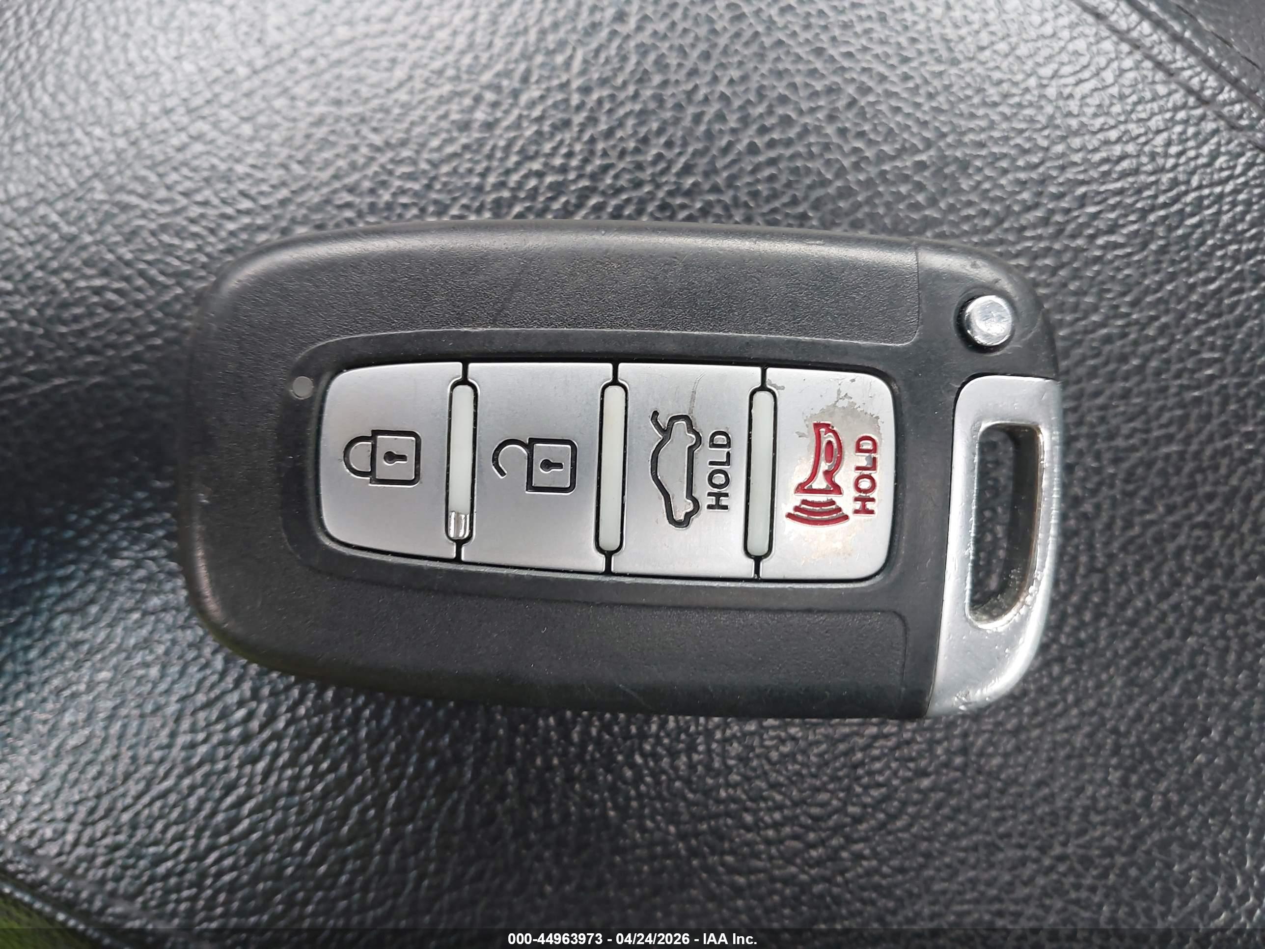 HYUNDAI SONATA image 11