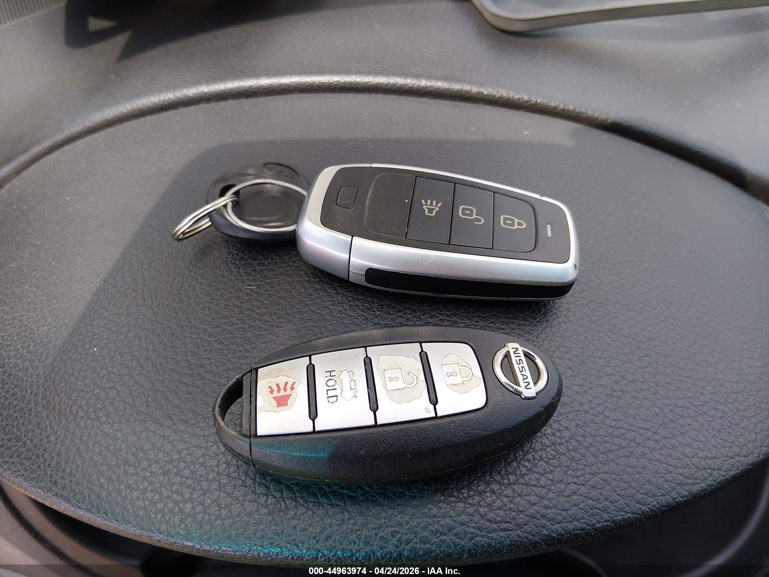 NISSAN ALTIMA image 11