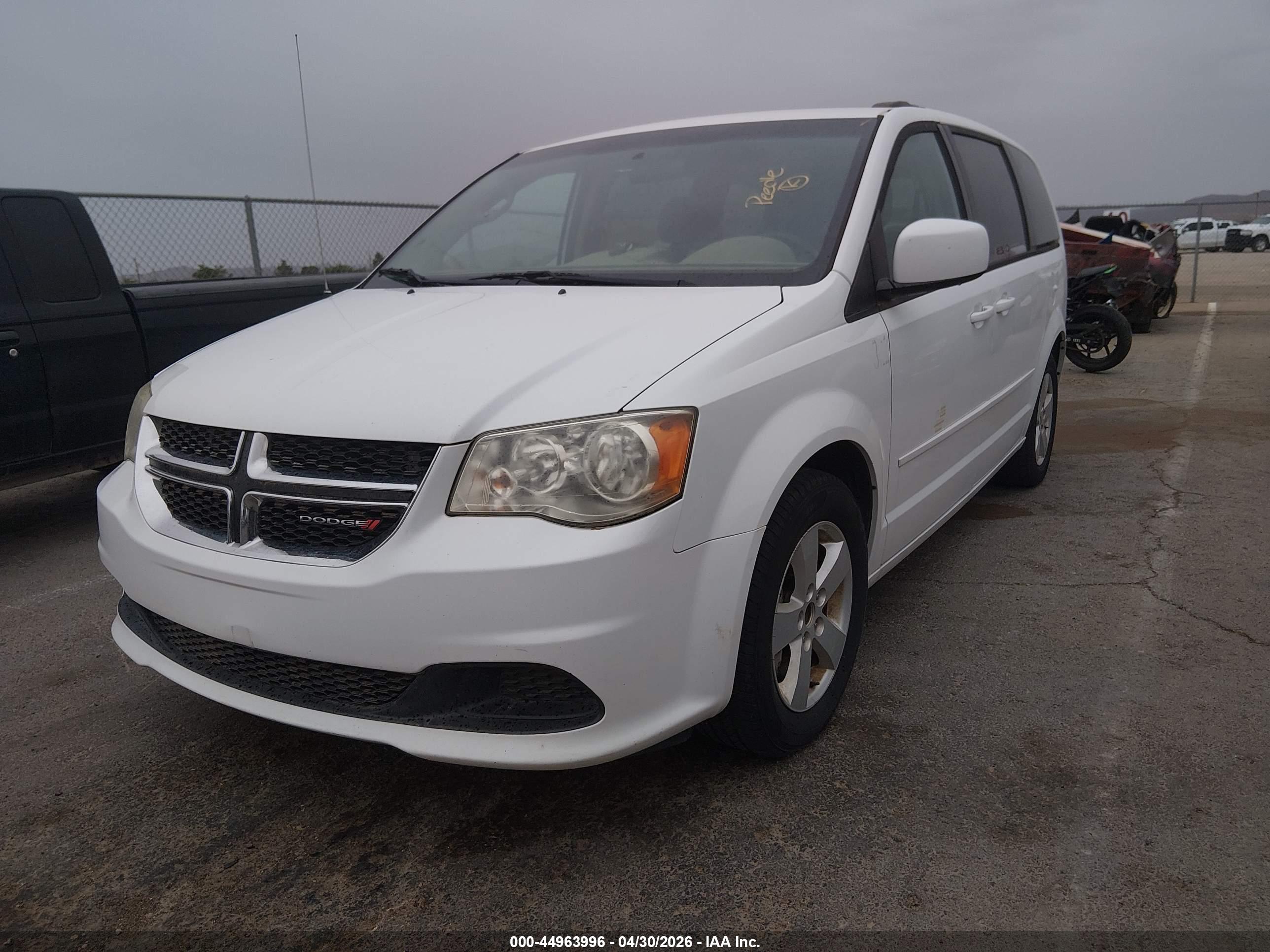 DODGE GRAND image 2