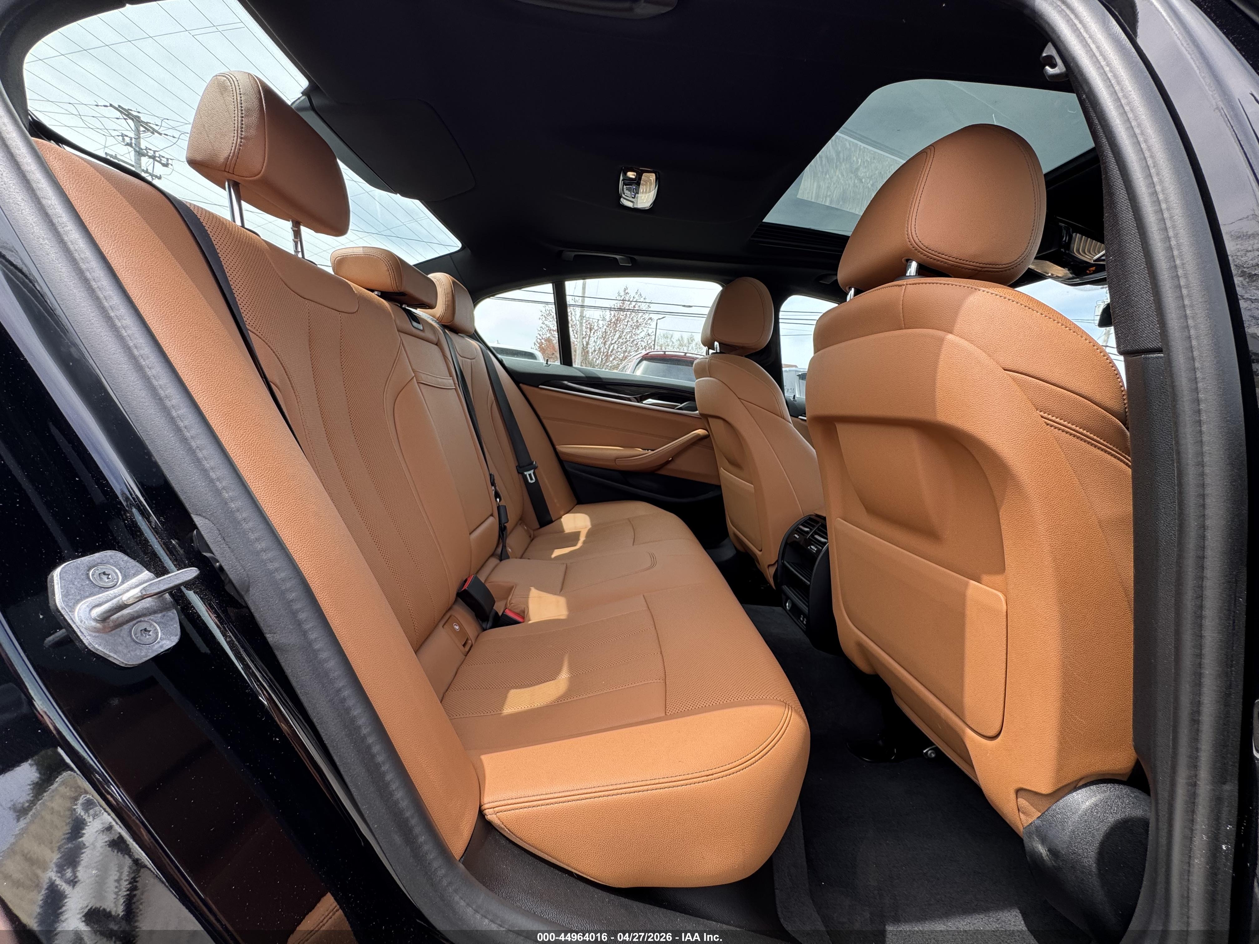 BMW 530I image 8