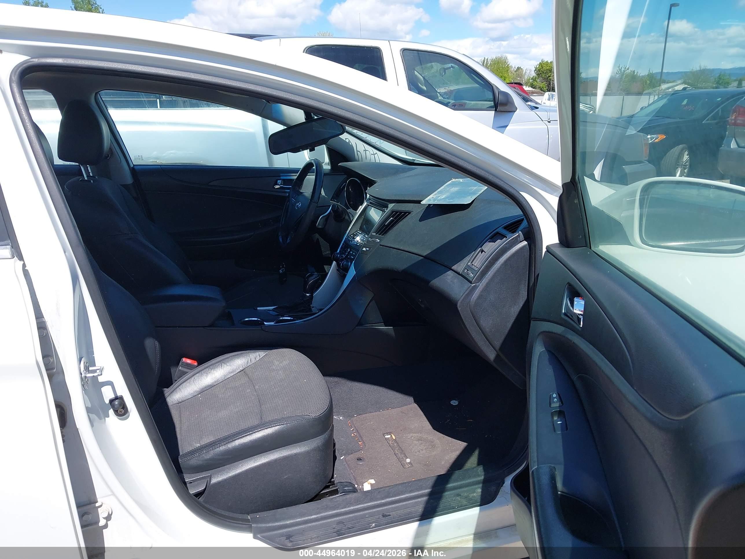 HYUNDAI SONATA image 5