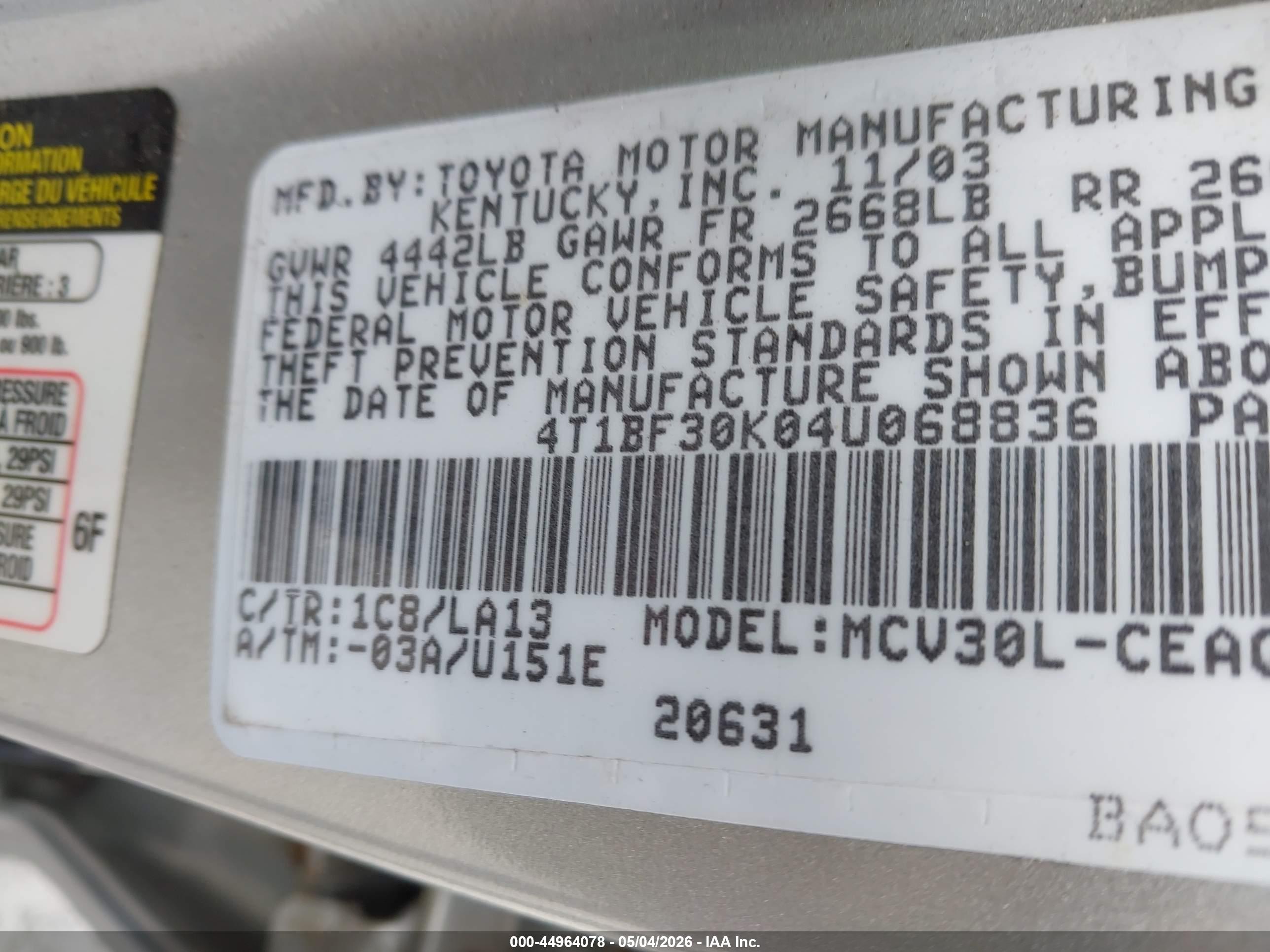 TOYOTA CAMRY image 9