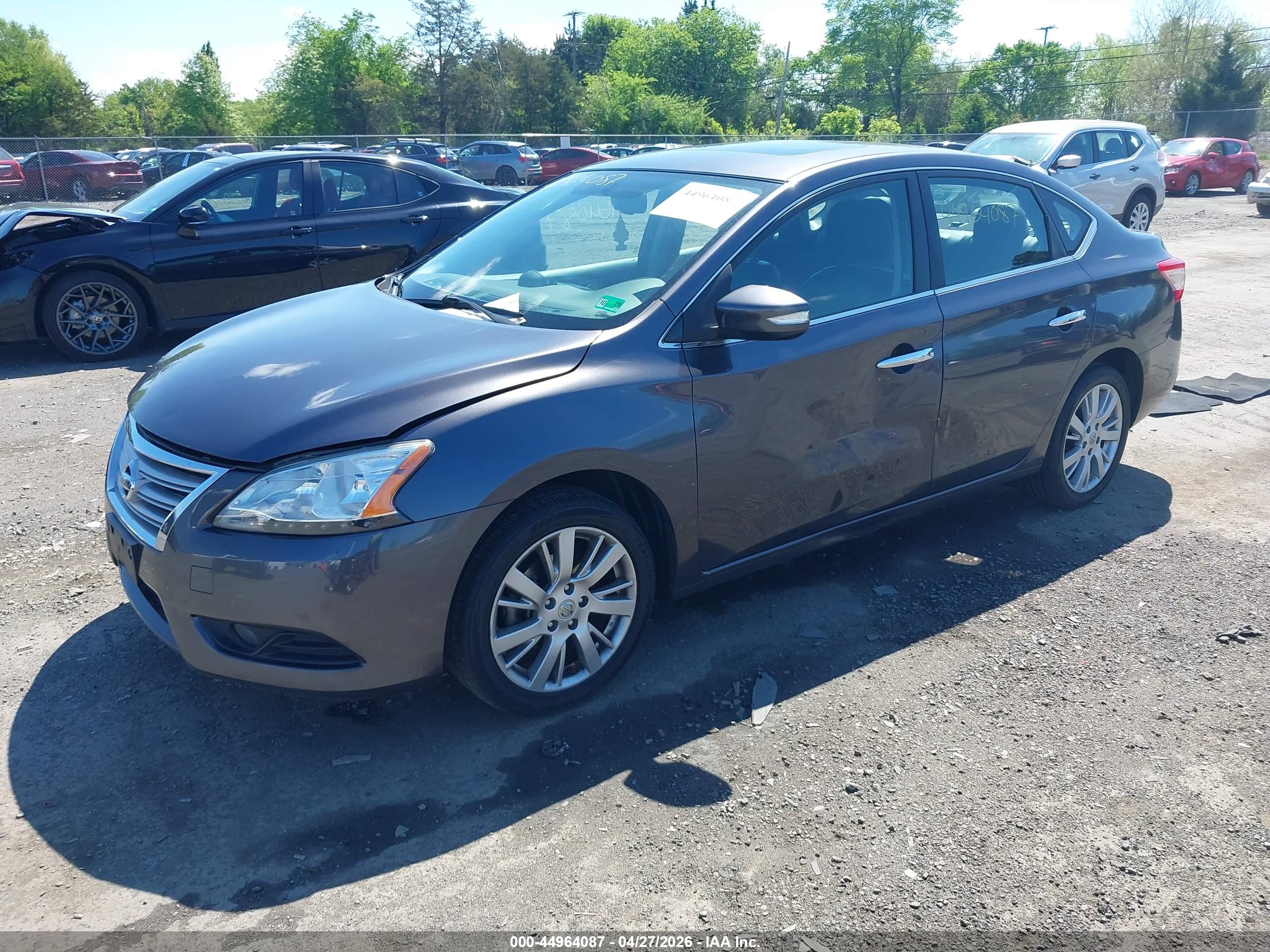 NISSAN SENTRA image 2