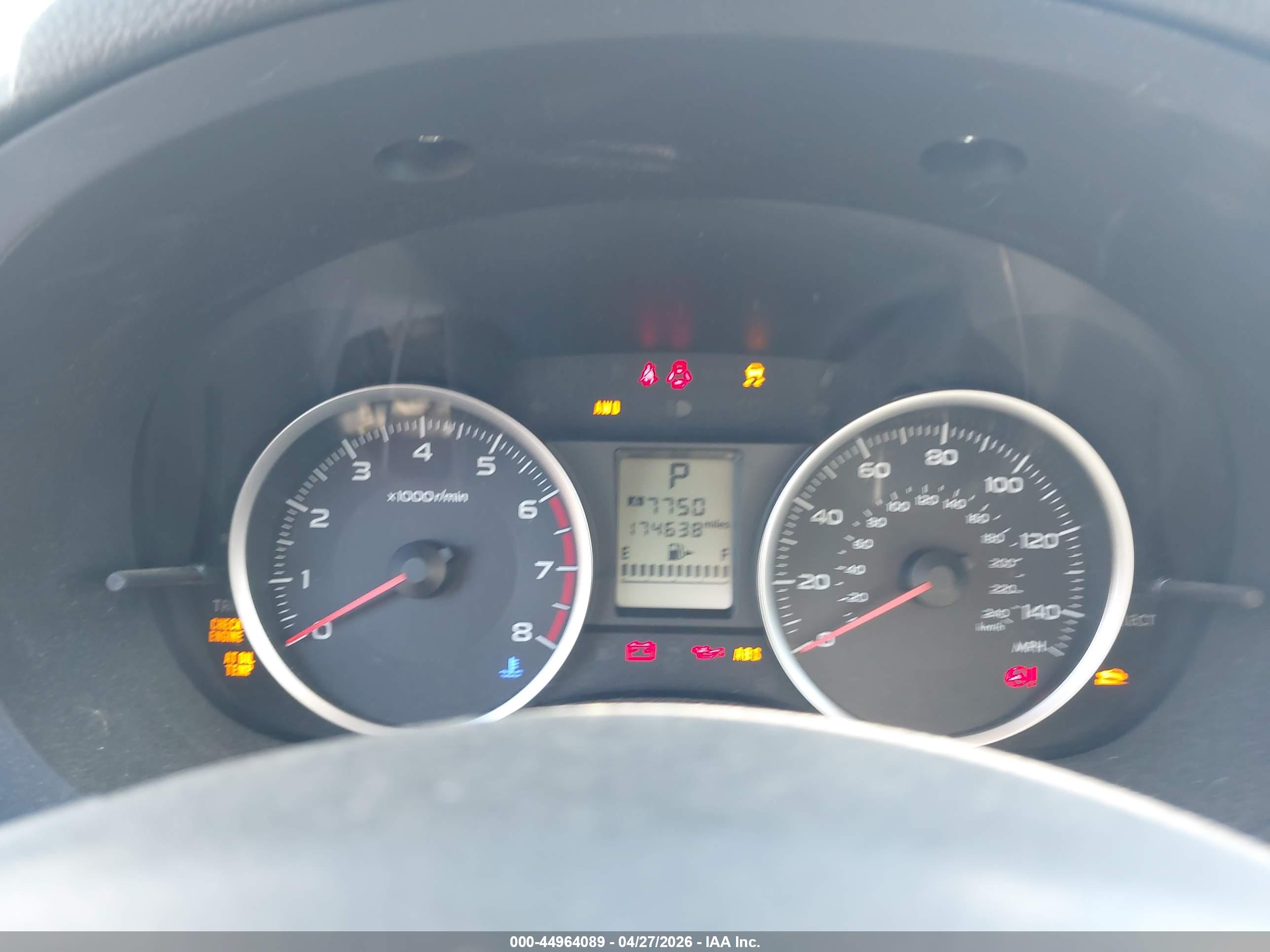 SUBARU FORESTER image 7