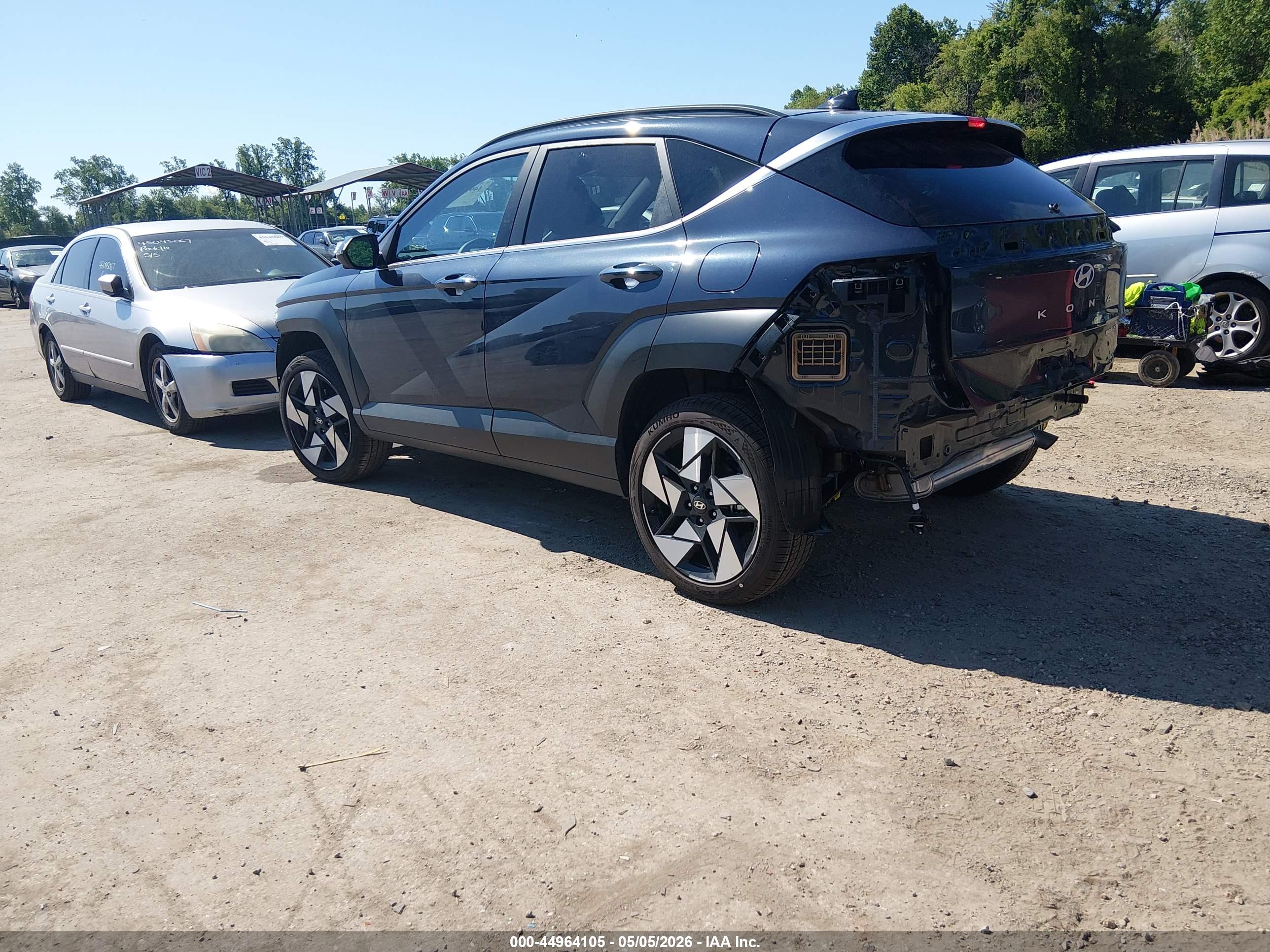 HYUNDAI KONA image 3
