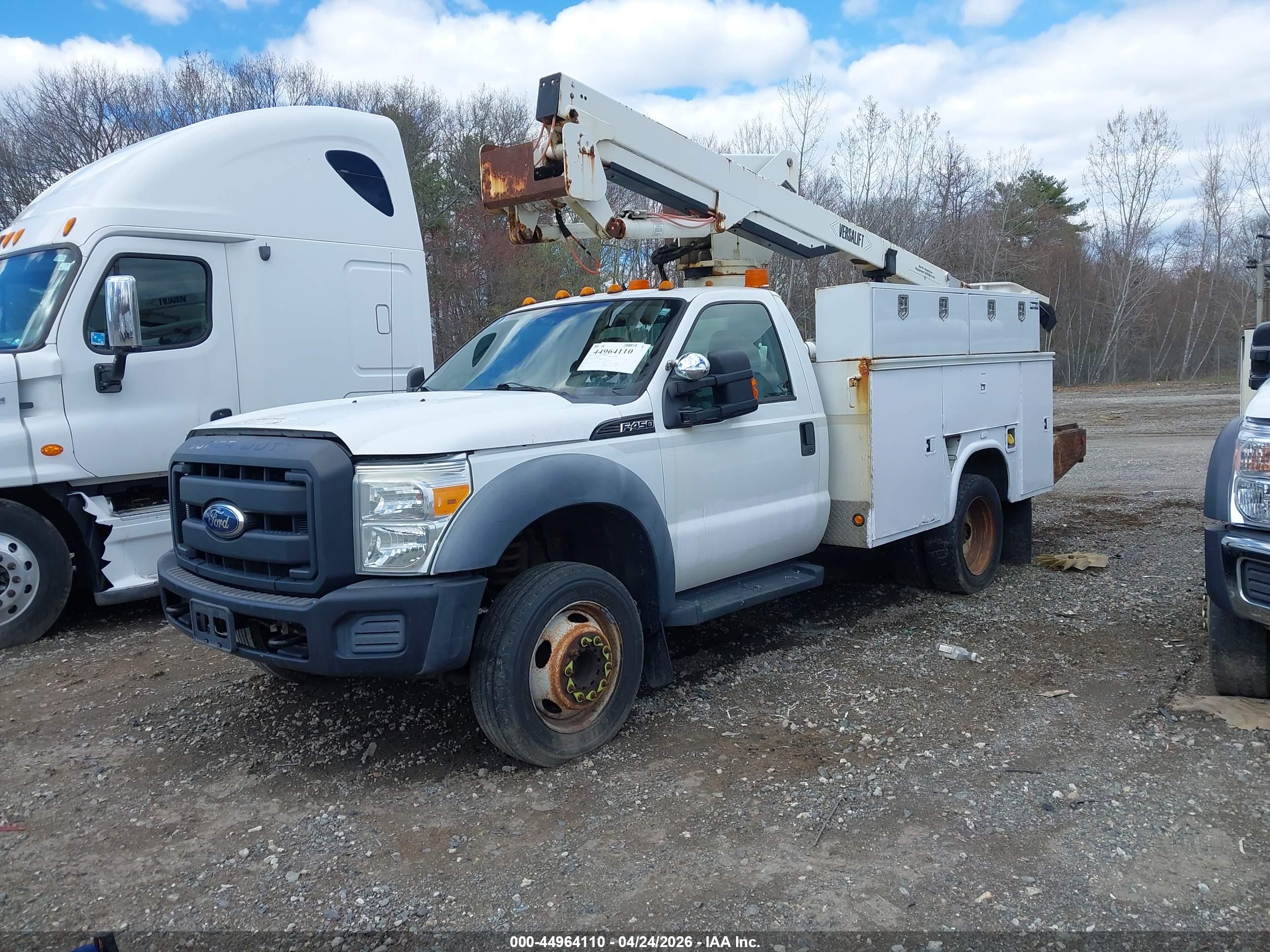FORD F-450 image 2