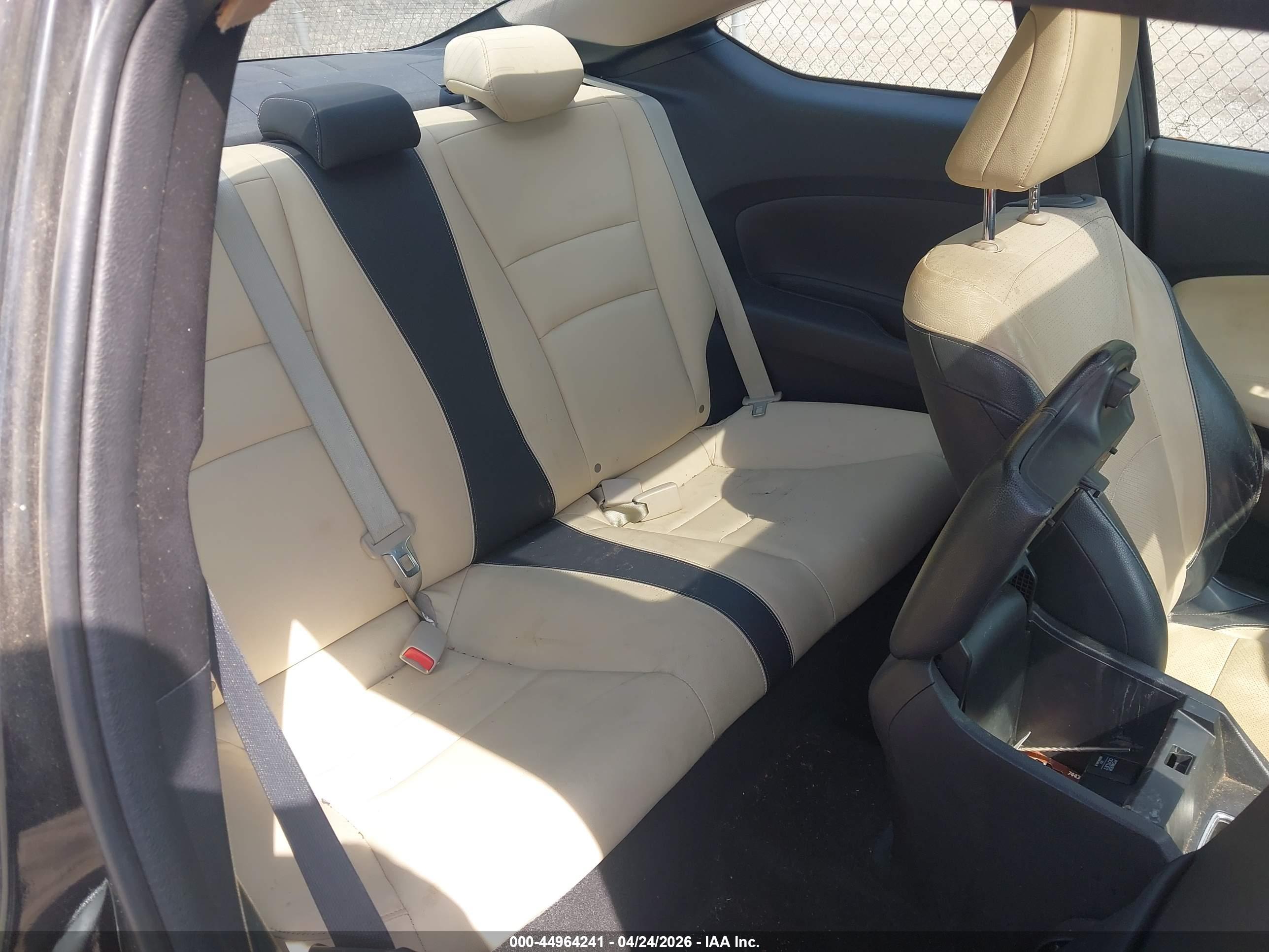 HONDA ACCORD image 8