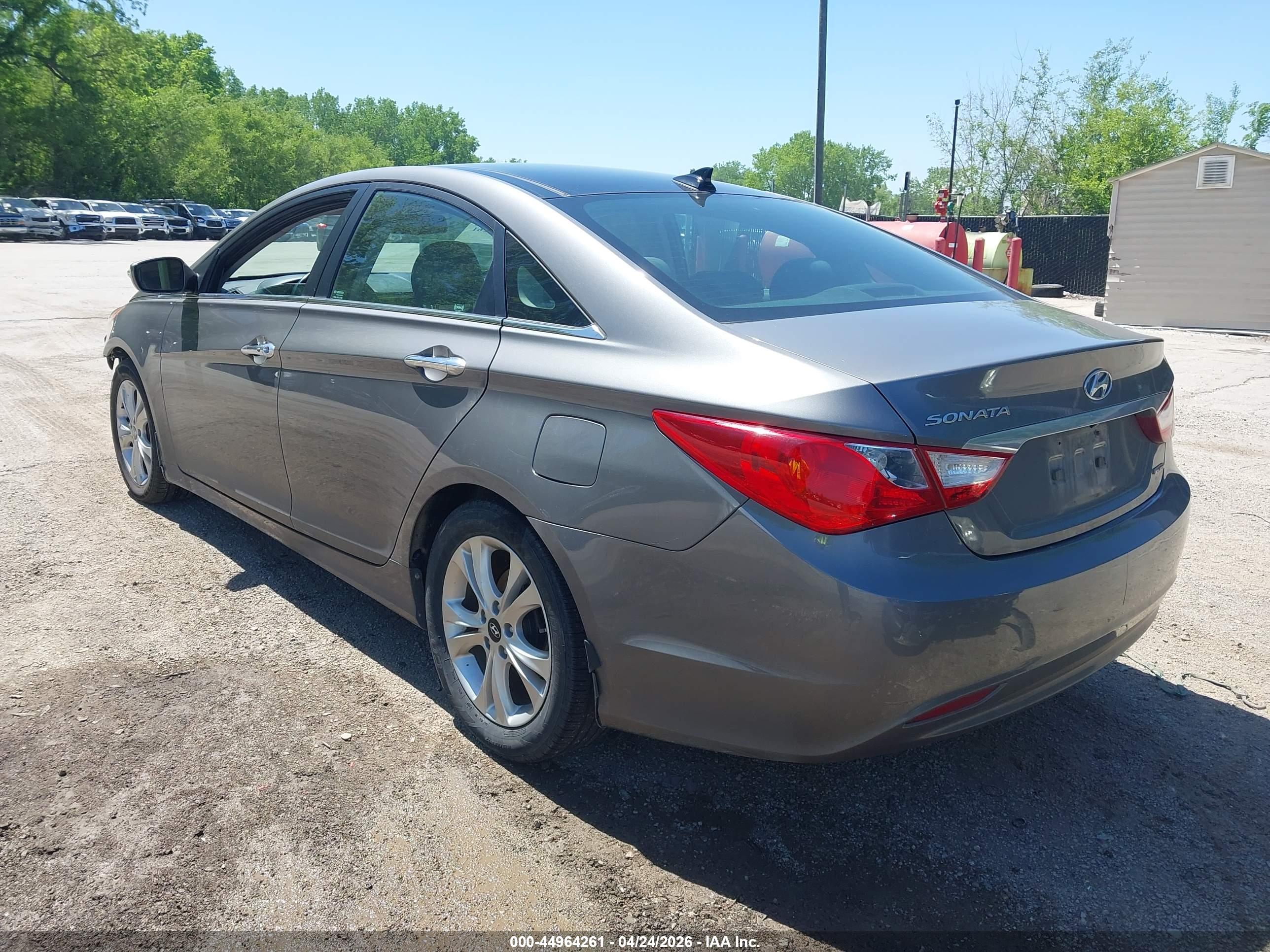 HYUNDAI SONATA image 3
