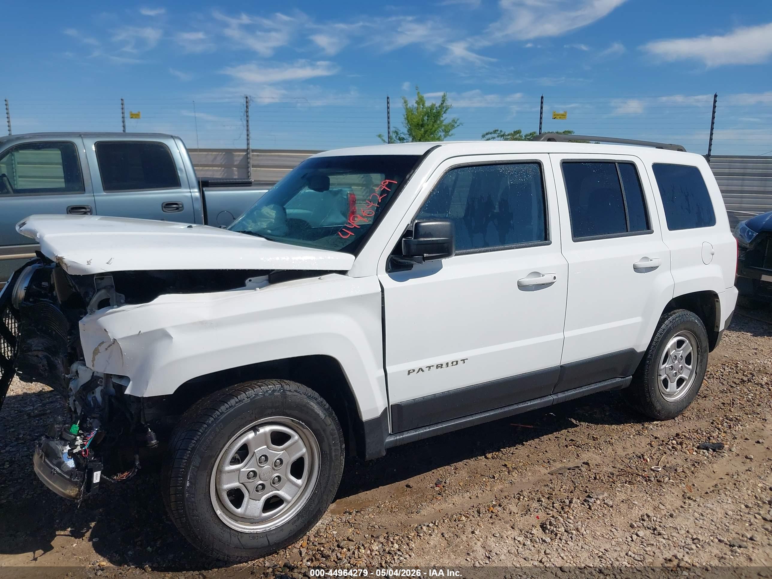 JEEP PATRIOT image 2