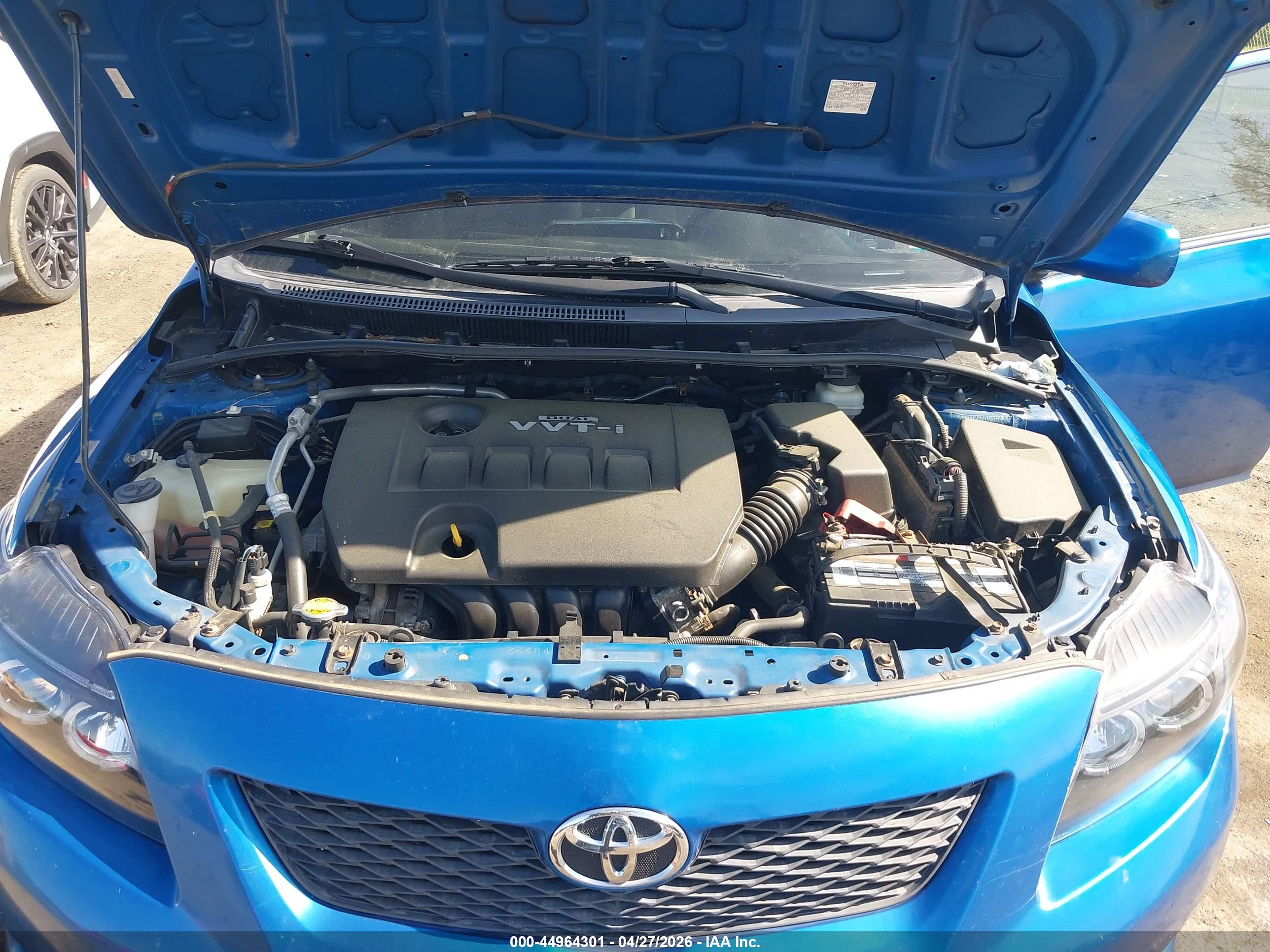 TOYOTA COROLLA image 10