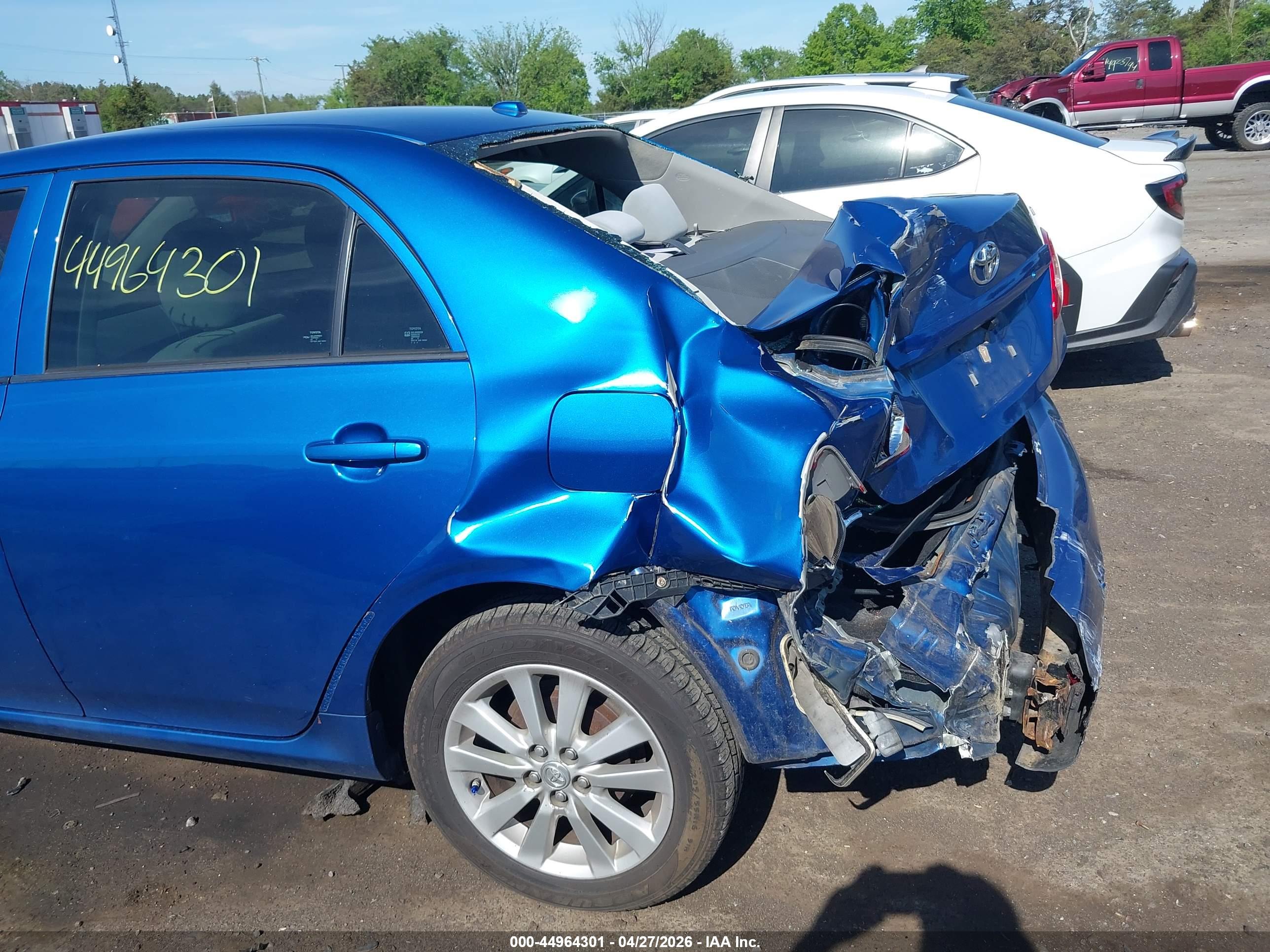 TOYOTA COROLLA image 6