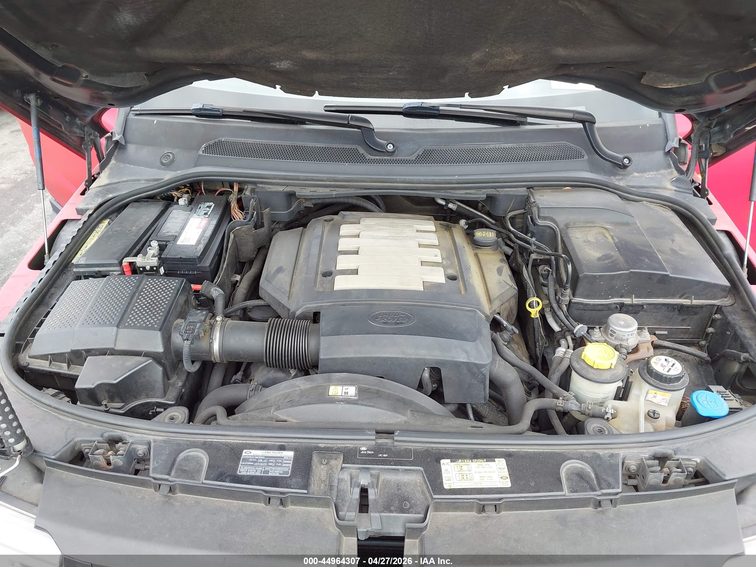LAND ROVER image 10