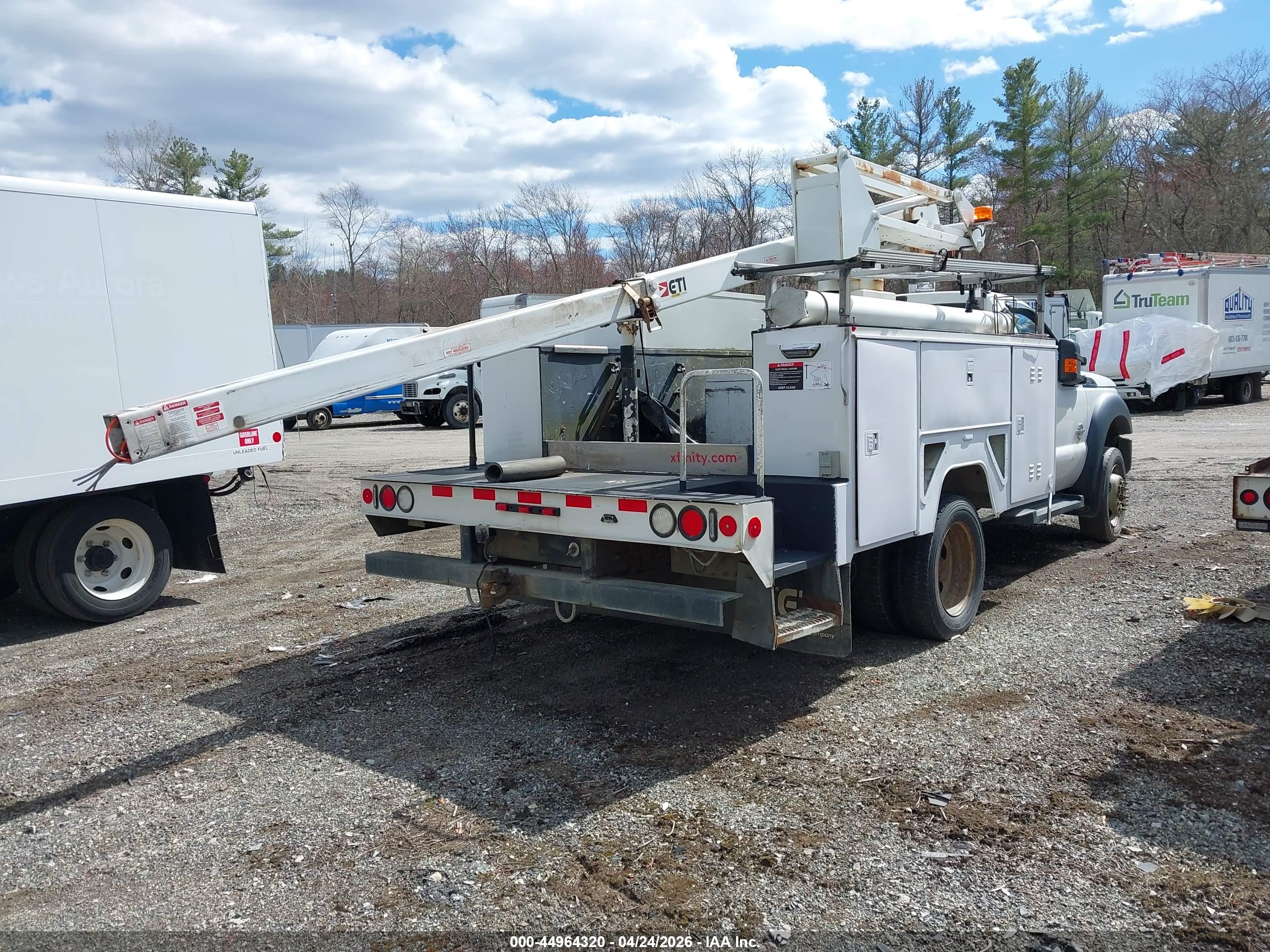 FORD F-450 image 4