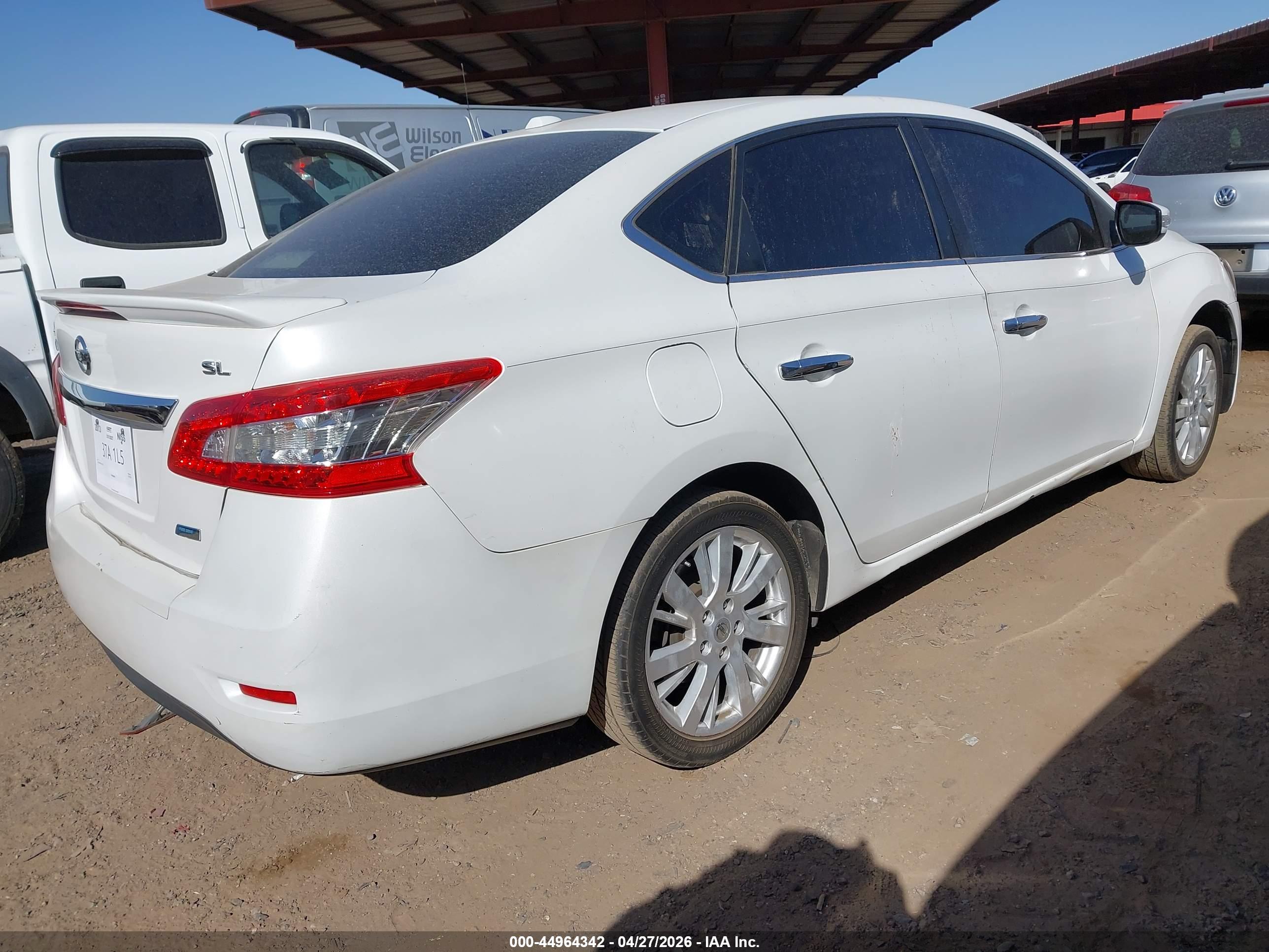 NISSAN SENTRA image 4