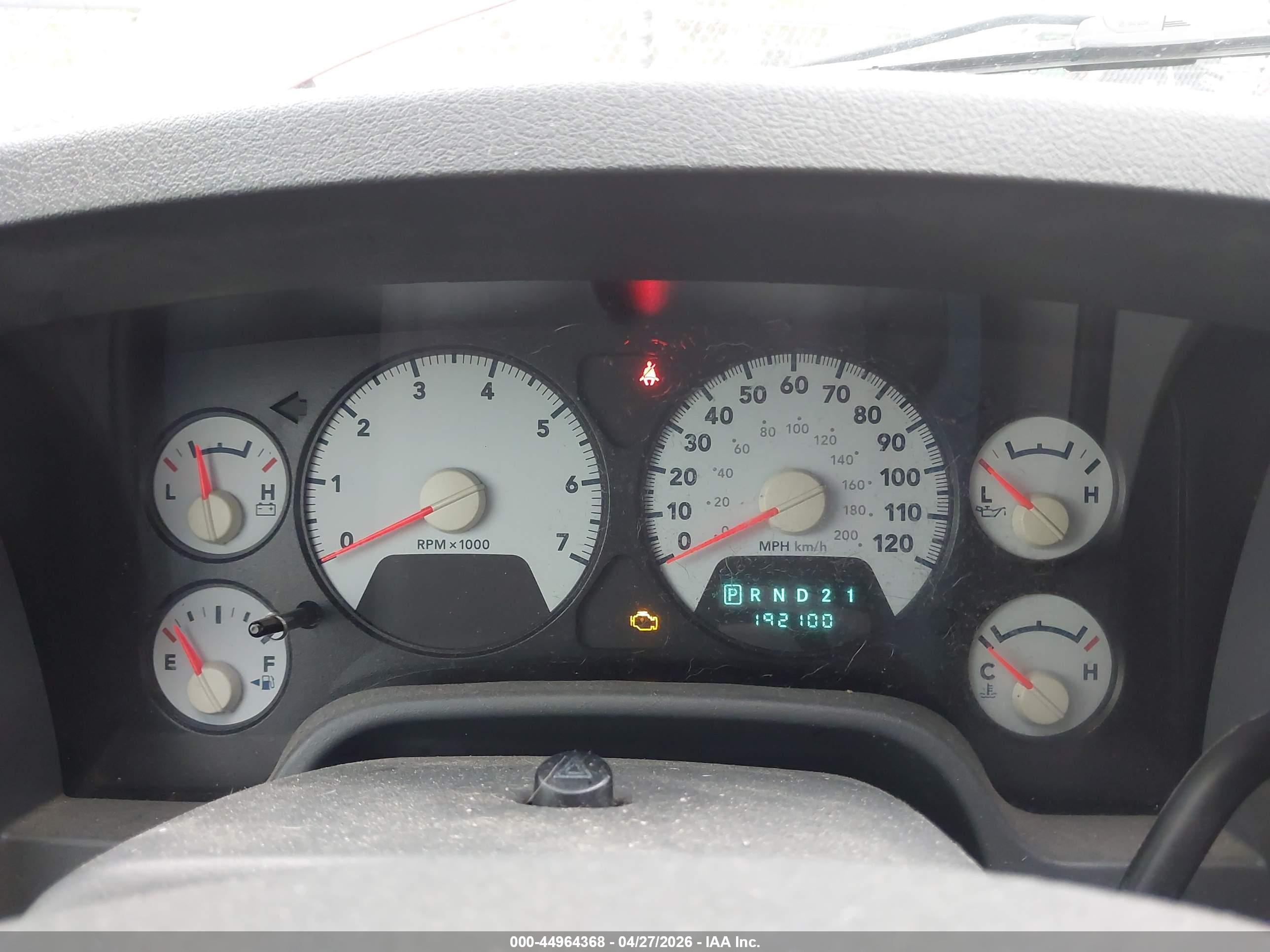 DODGE RAM image 7
