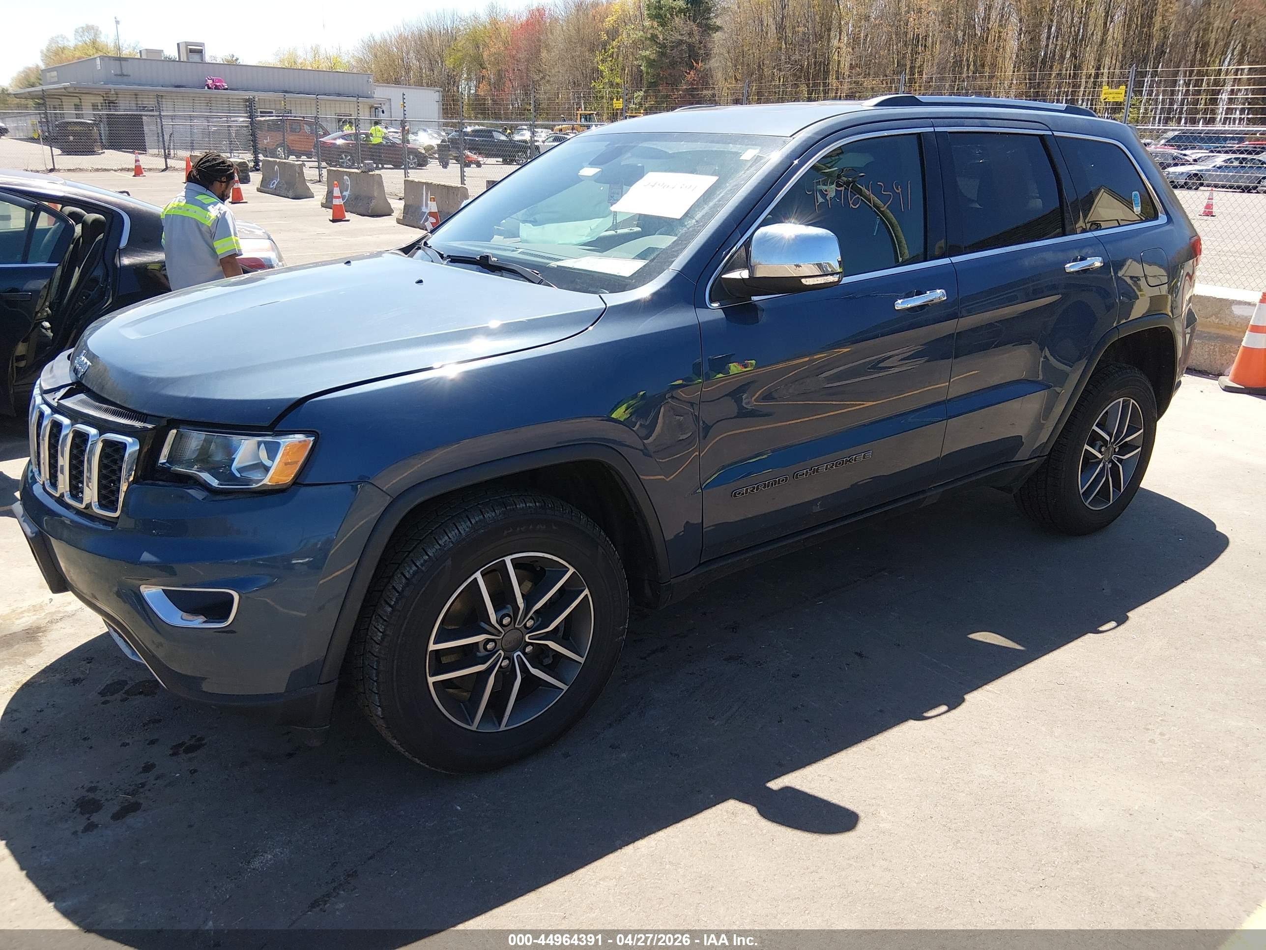 JEEP GRAND image 2