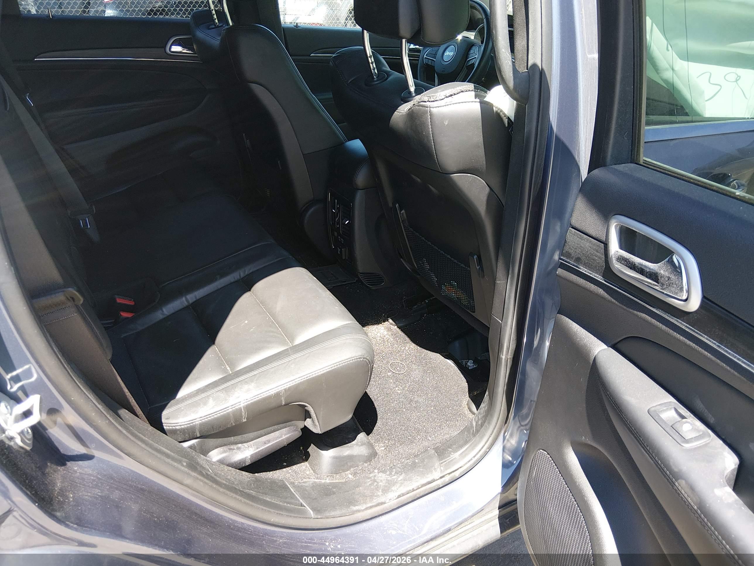JEEP GRAND image 8