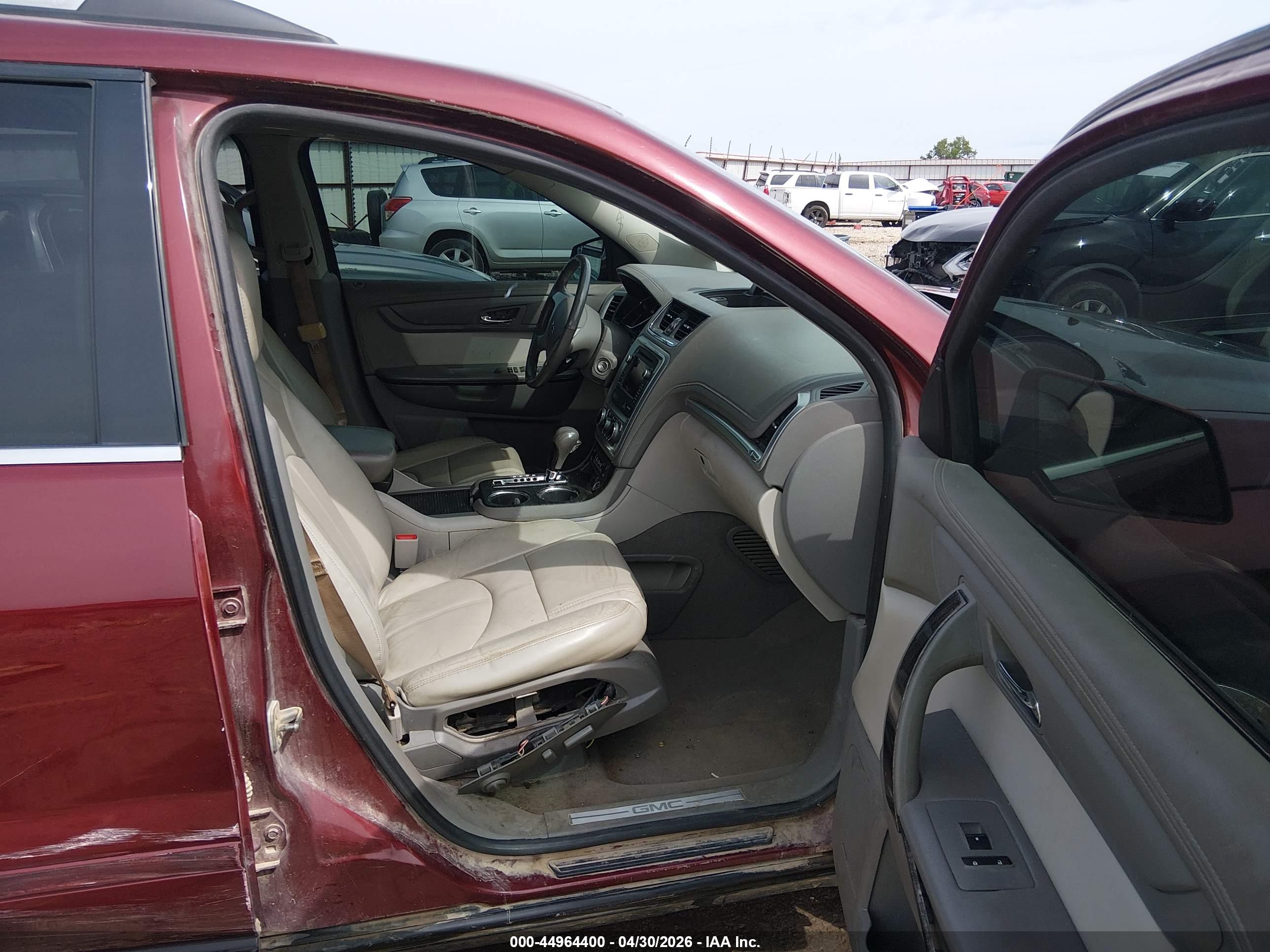 GMC ACADIA image 5