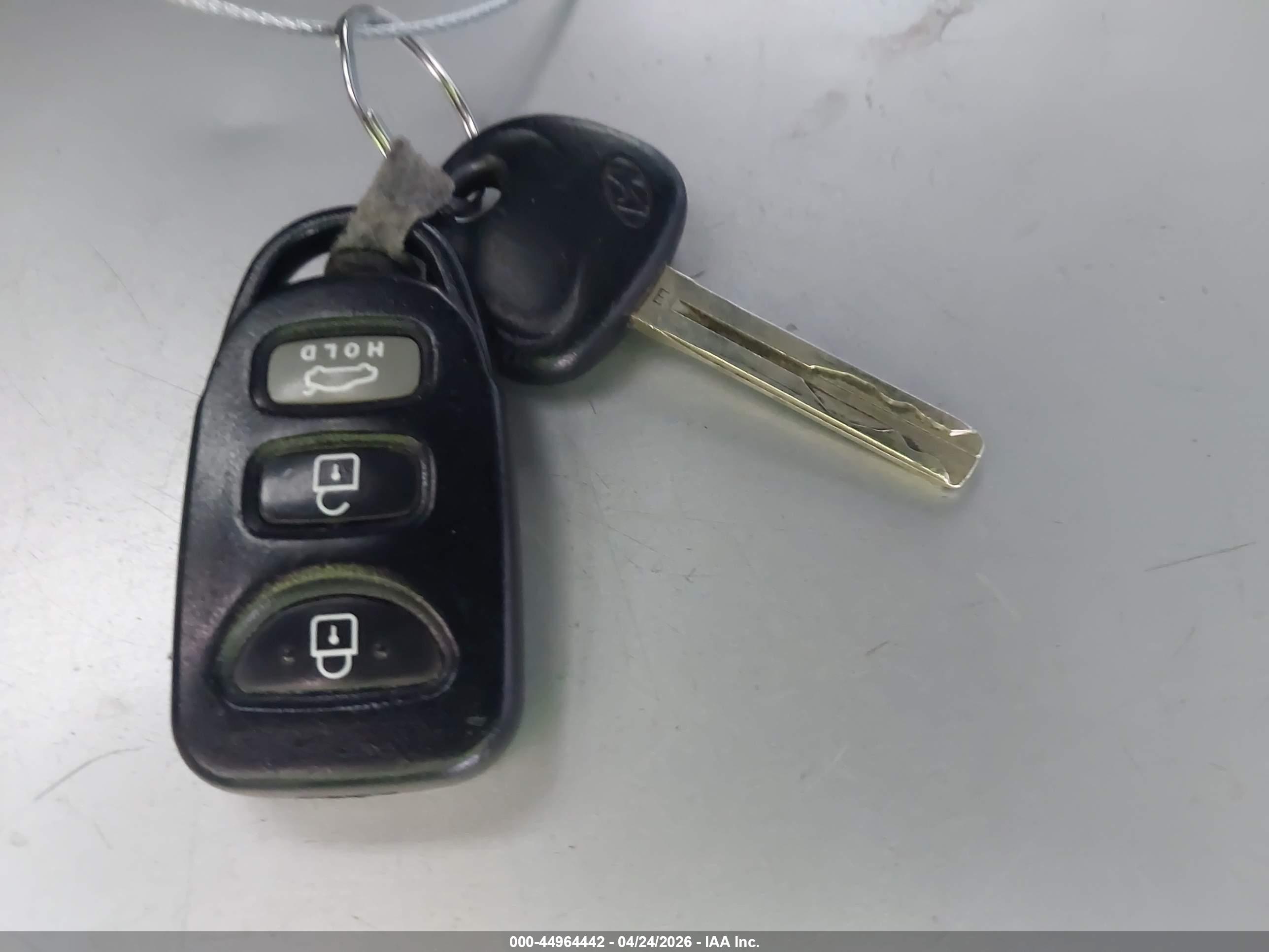 HYUNDAI SONATA image 11