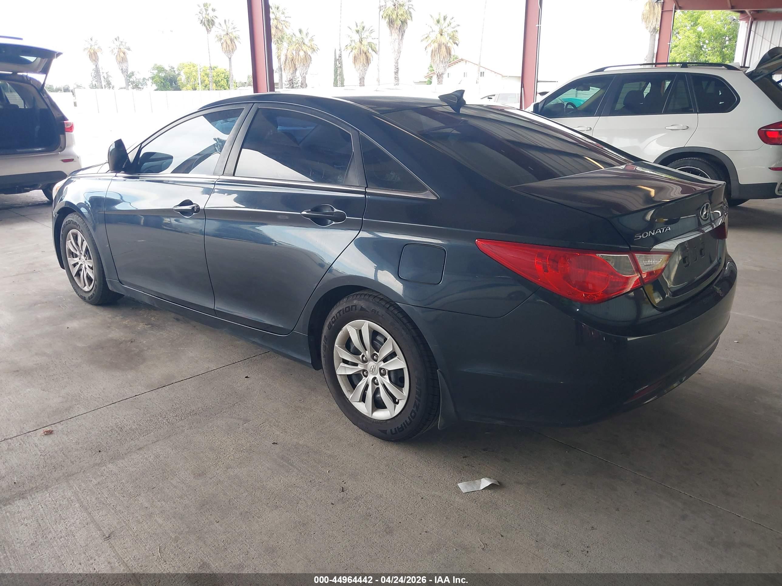 HYUNDAI SONATA image 3
