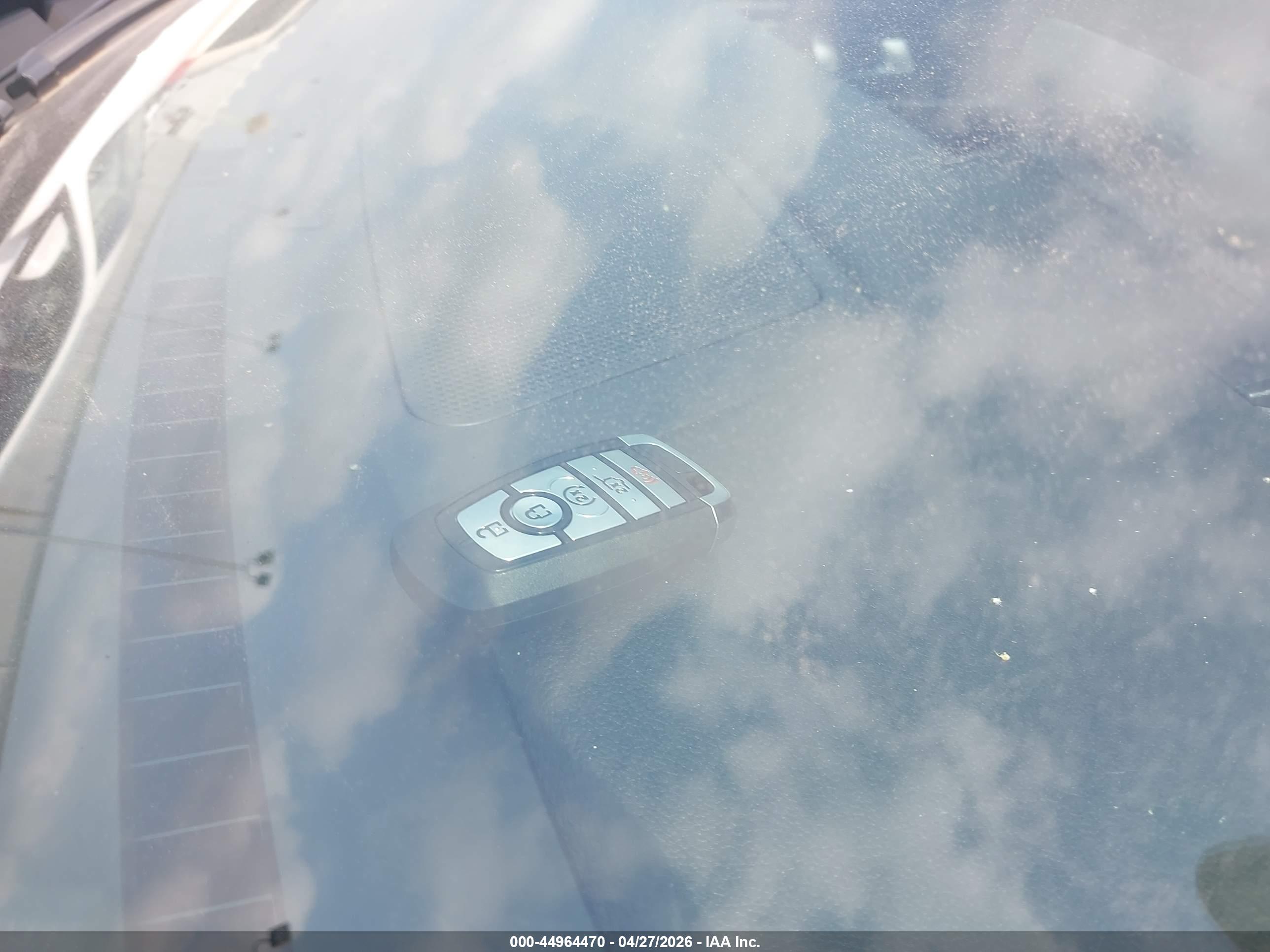 FORD EXPLORER image 11