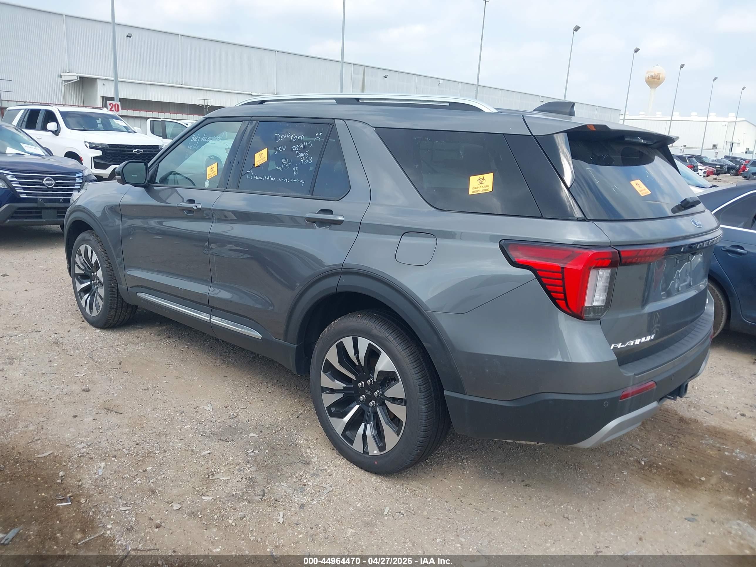 FORD EXPLORER image 3